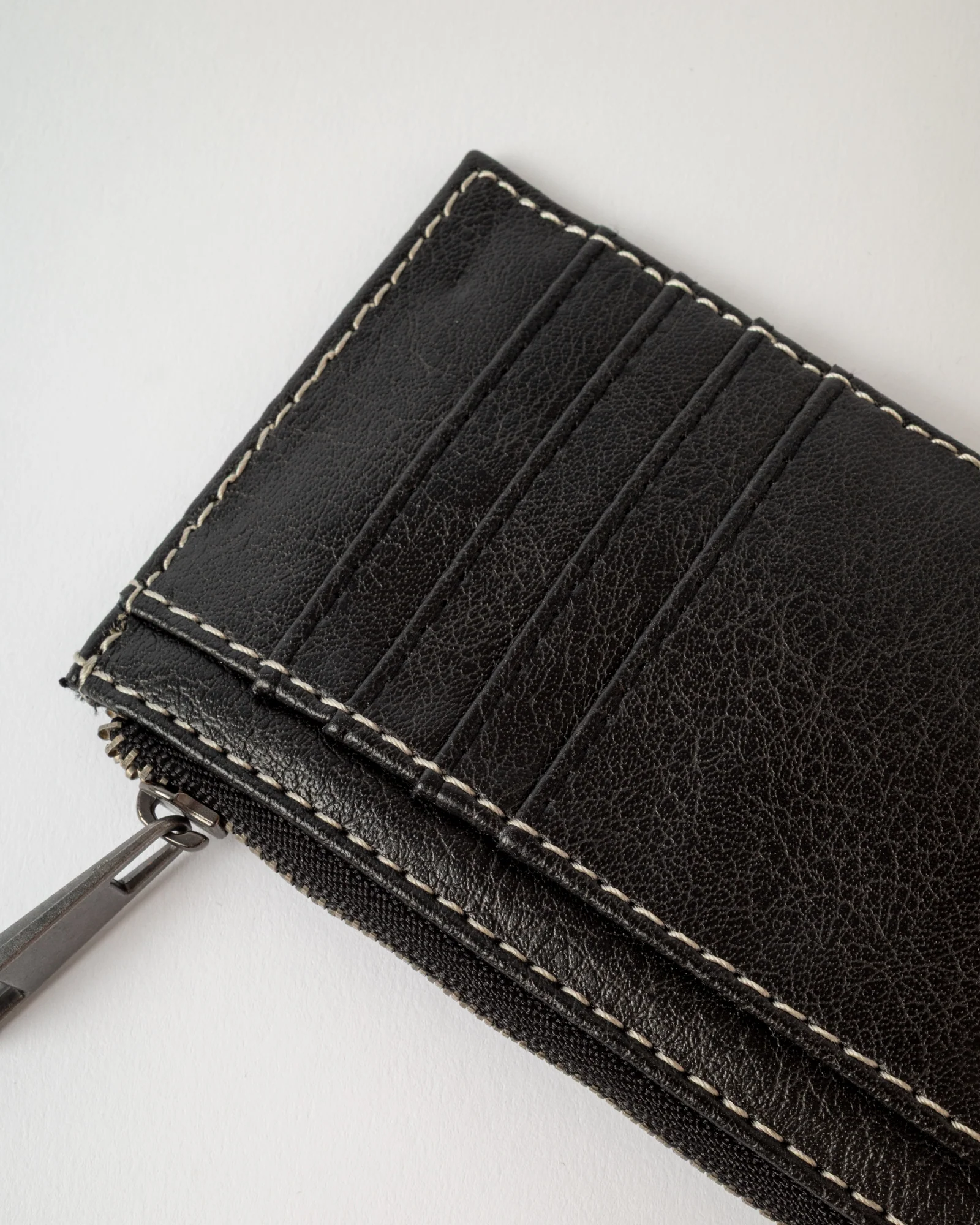 Billetera Rusty Mallory Card Holder Black - Image 4