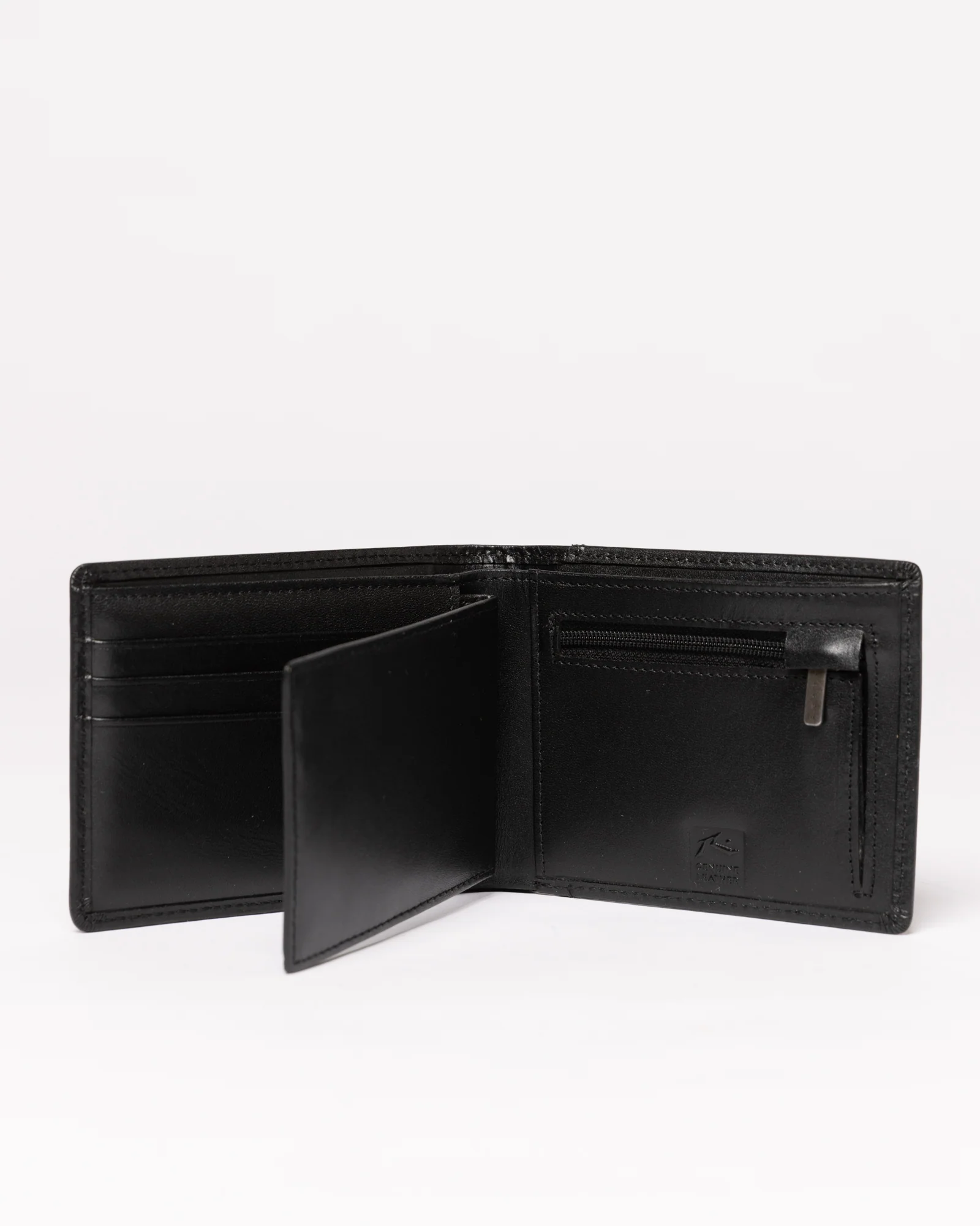 Billetera Rusty High River 2 Leather Negra - Image 6