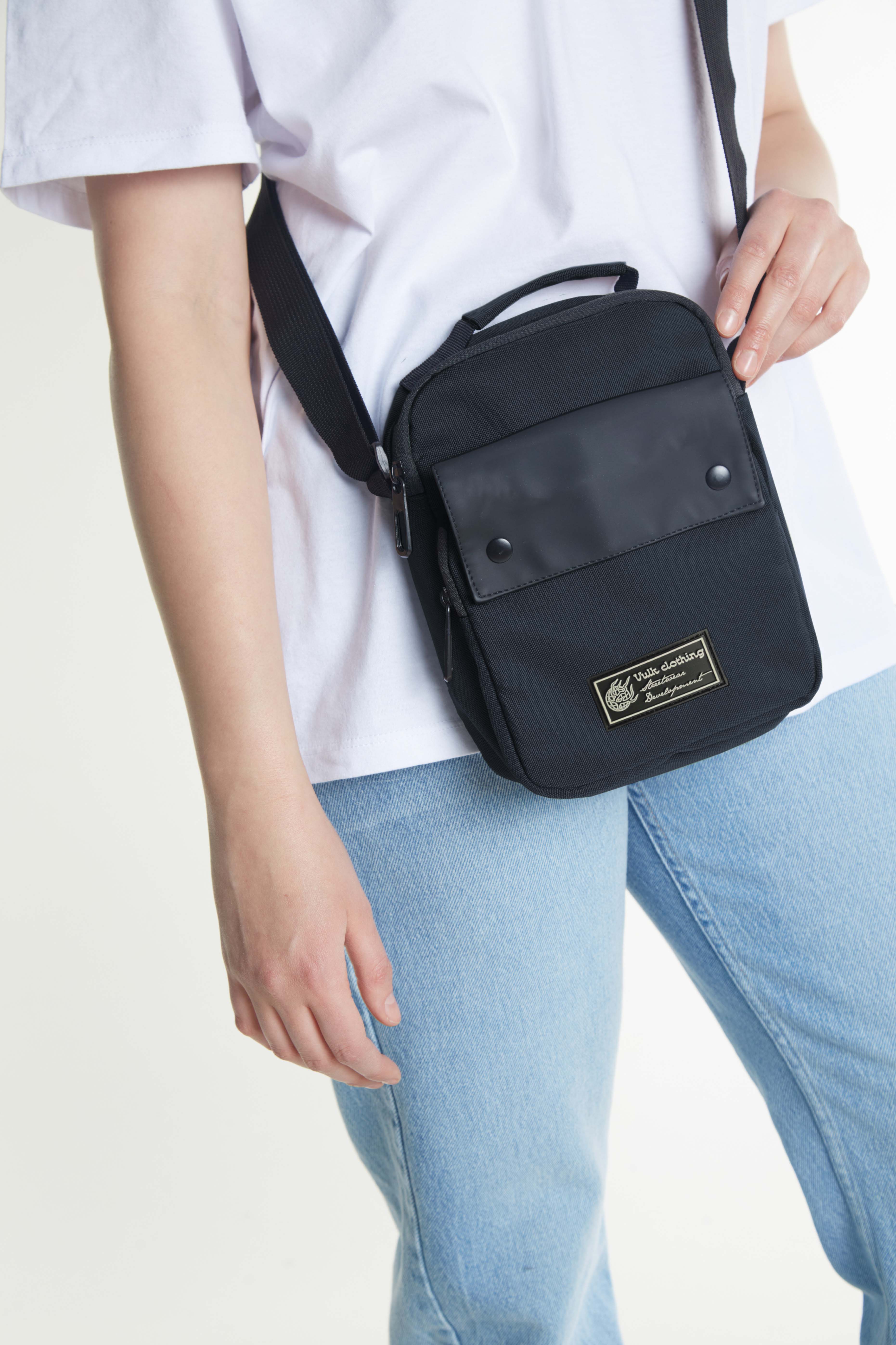 Bolso Vulk Lauren Black - Image 2