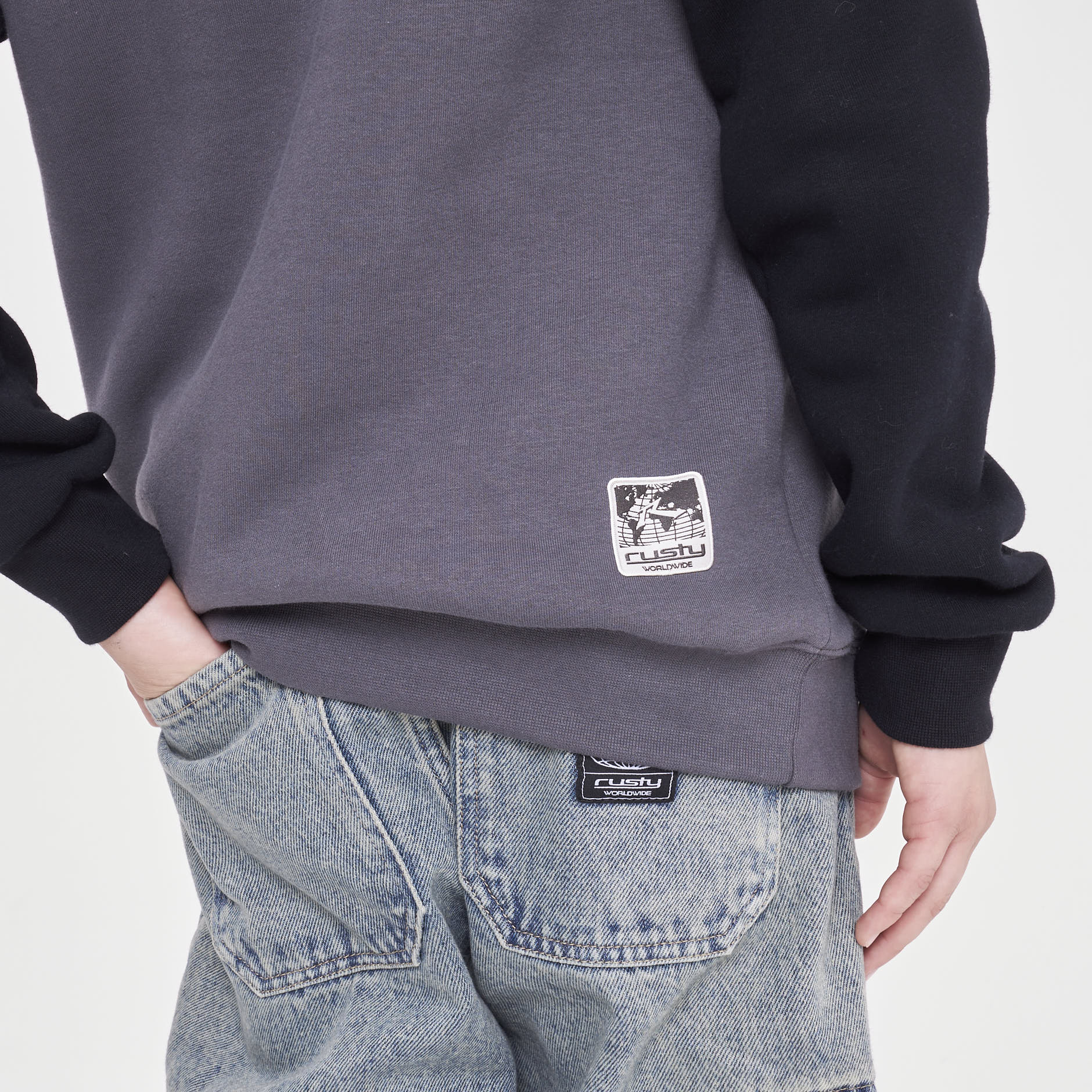 Buzo Rusty Elevax Crew Jr Black - Image 3