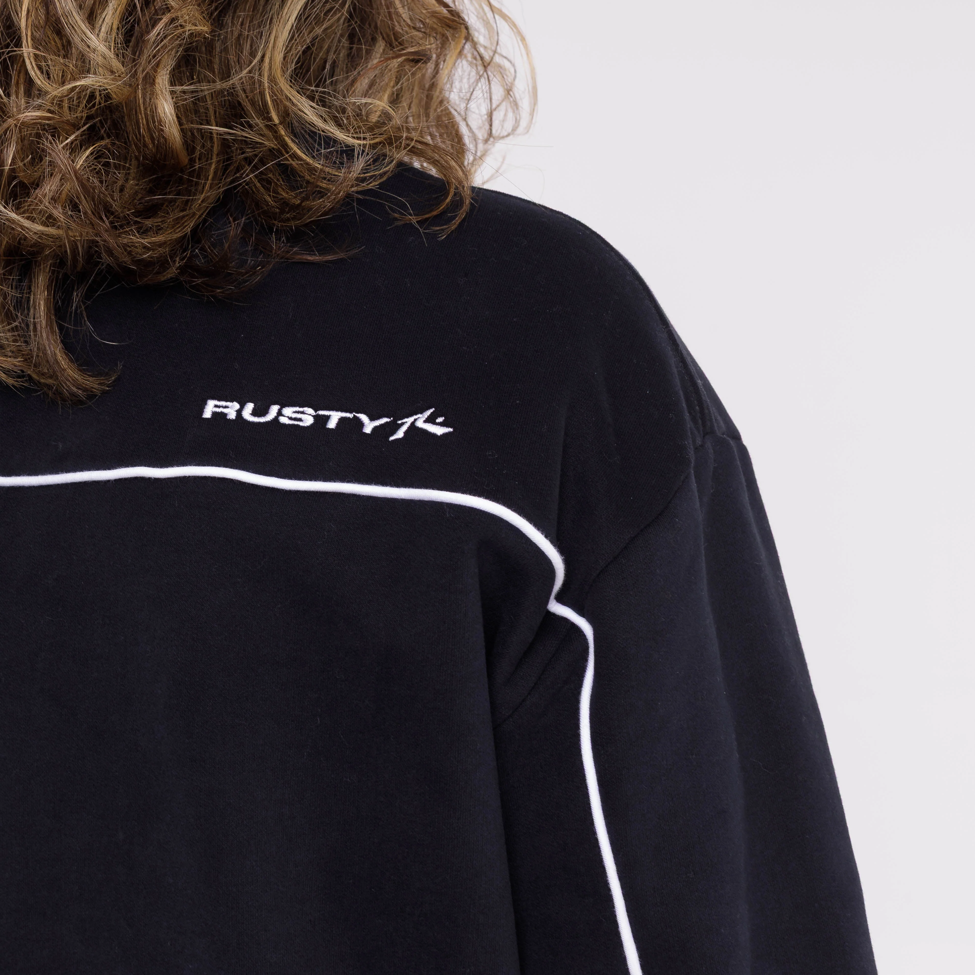 Buzo Rusty Gattors Crew Black - Image 4