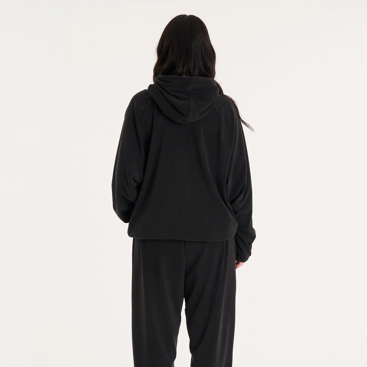 Buzo Vulk Parker Hood Black - Image 12