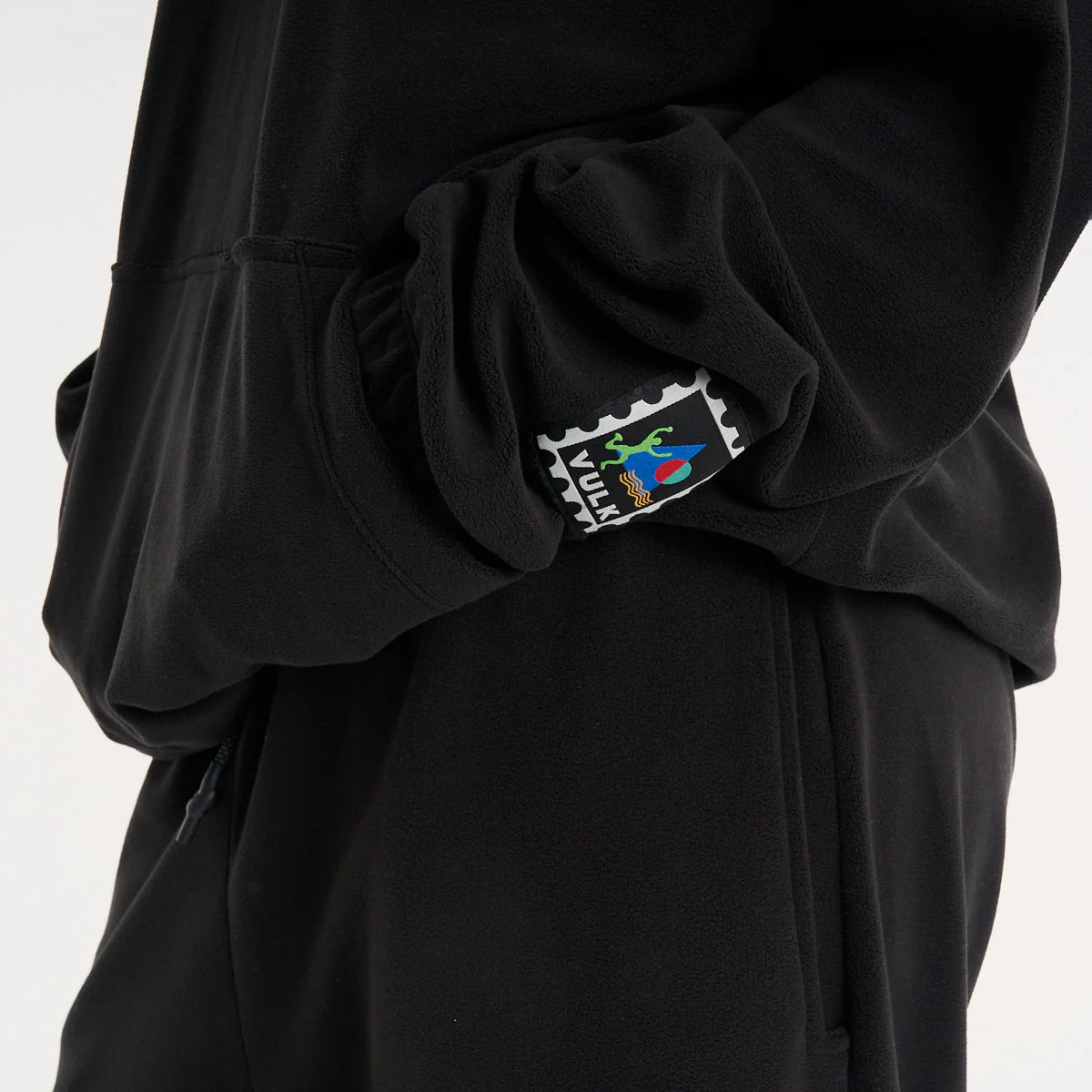 Buzo Vulk Parker Hood Black - Image 9