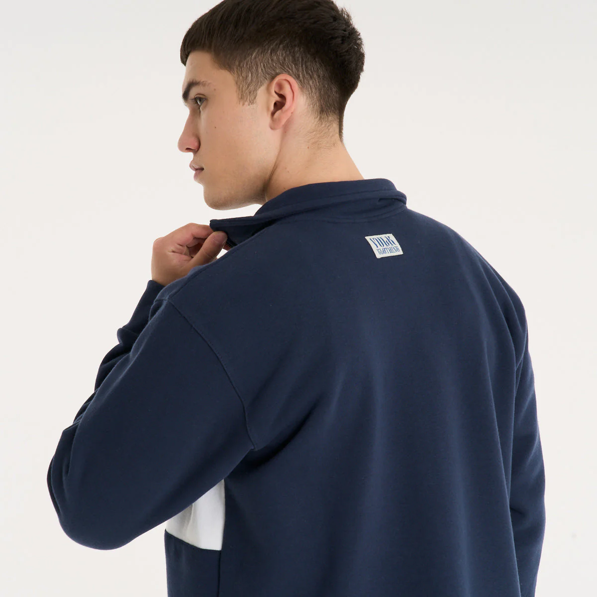 Buzo Vulk Richard Half Zip Blue - Image 7