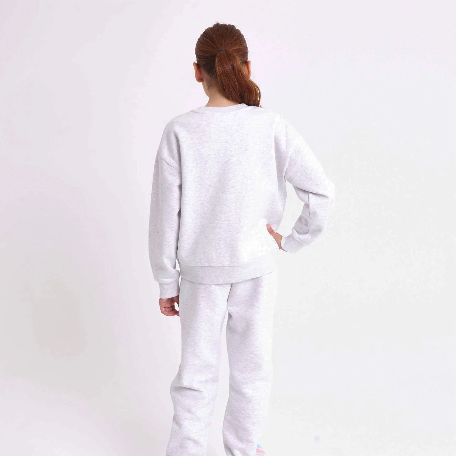 Buzo Rusty Girls Team Varsity Crew Fleece Ecru Marle - Image 4