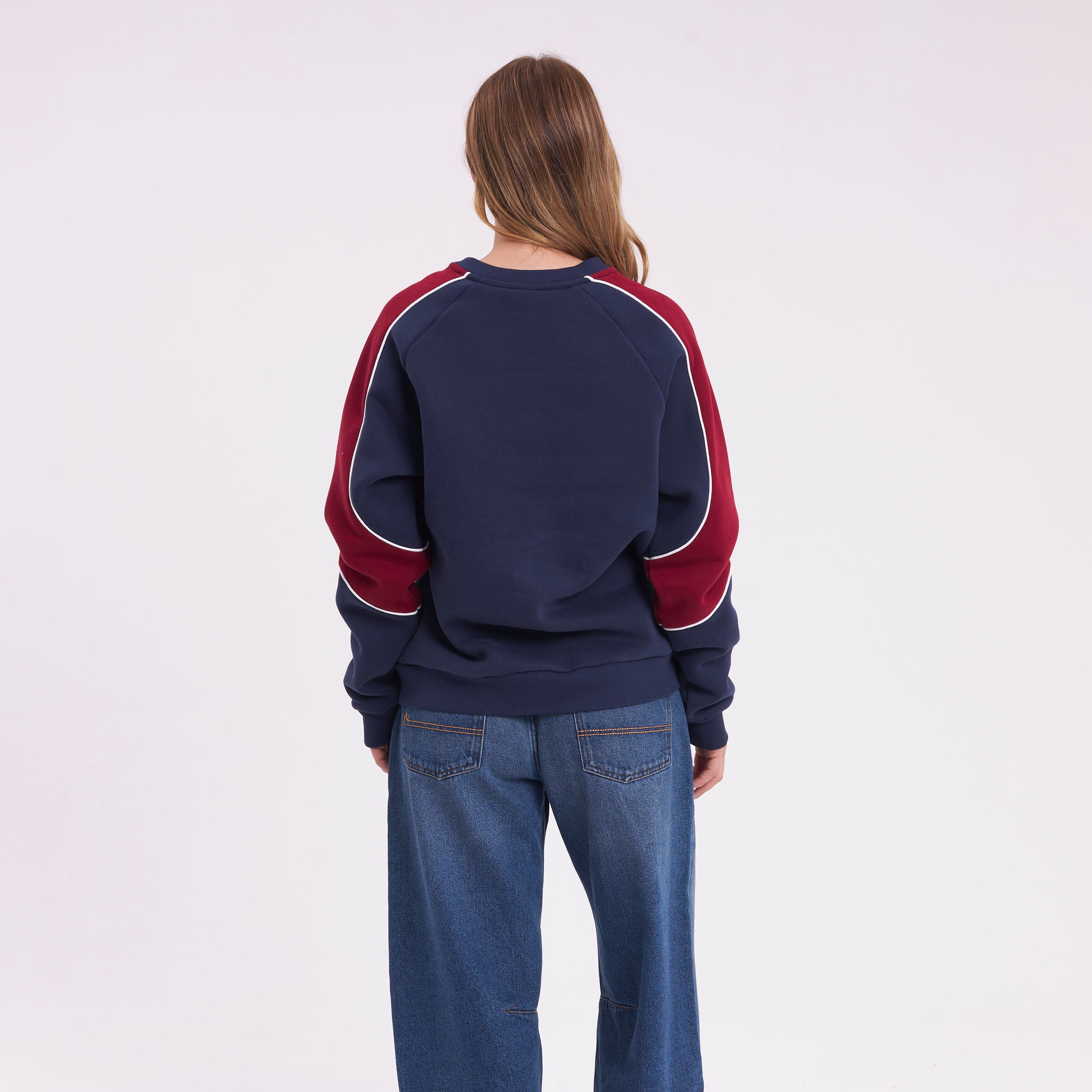 Buzo Rusty South Of The River Oversize Crew Fleece Navy/Red - Image 7