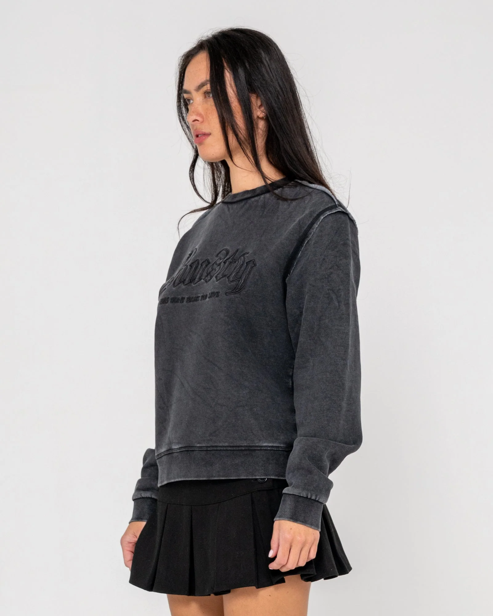 Buzo Rusty Roxanne Oversized Crew Neck Fleece Washed Black - Image 3