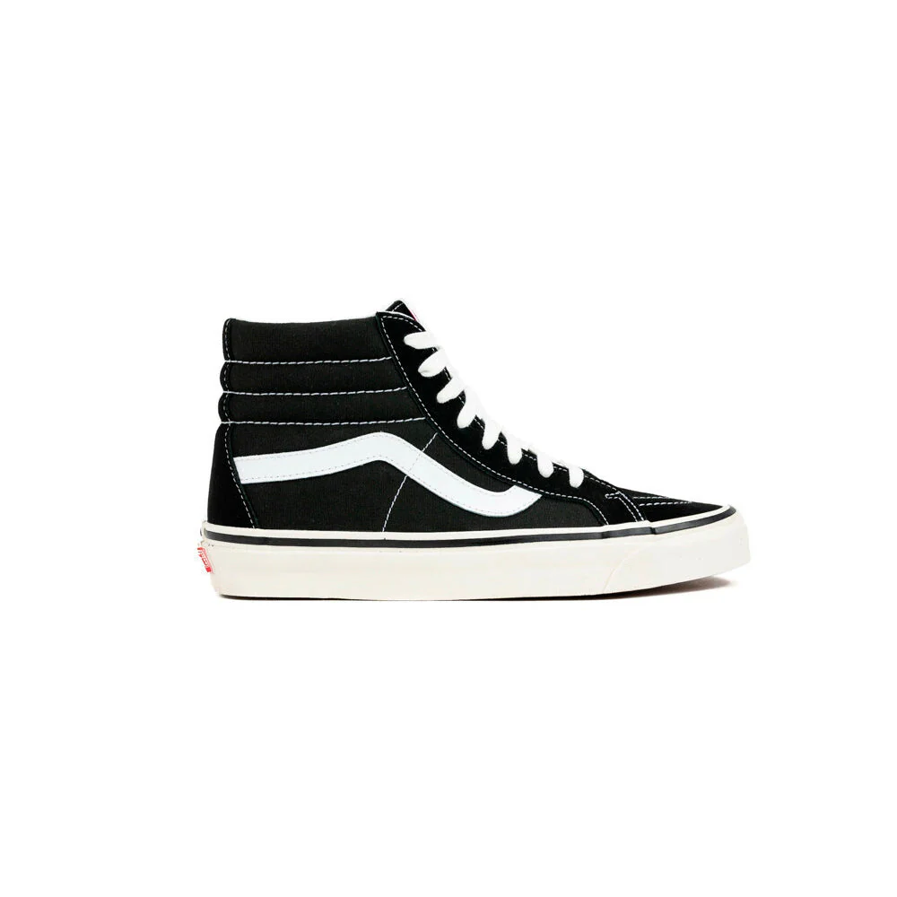 Zapatillas VANS UA SK8-Hi Black/Black/White - Image 3