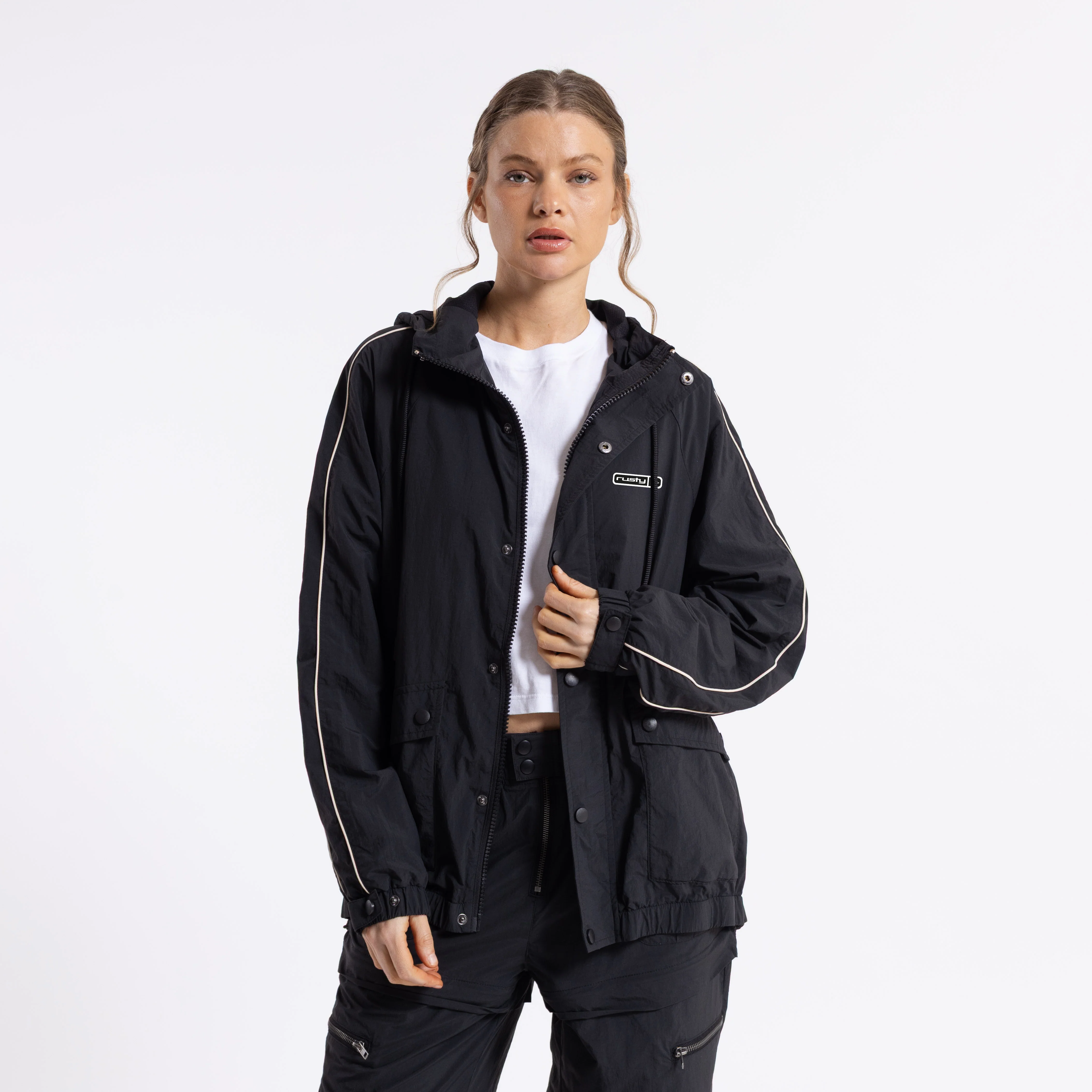 Campera Liviana Rusty Cruel Summer Windbreaker Jacket Ld Black - Image 4