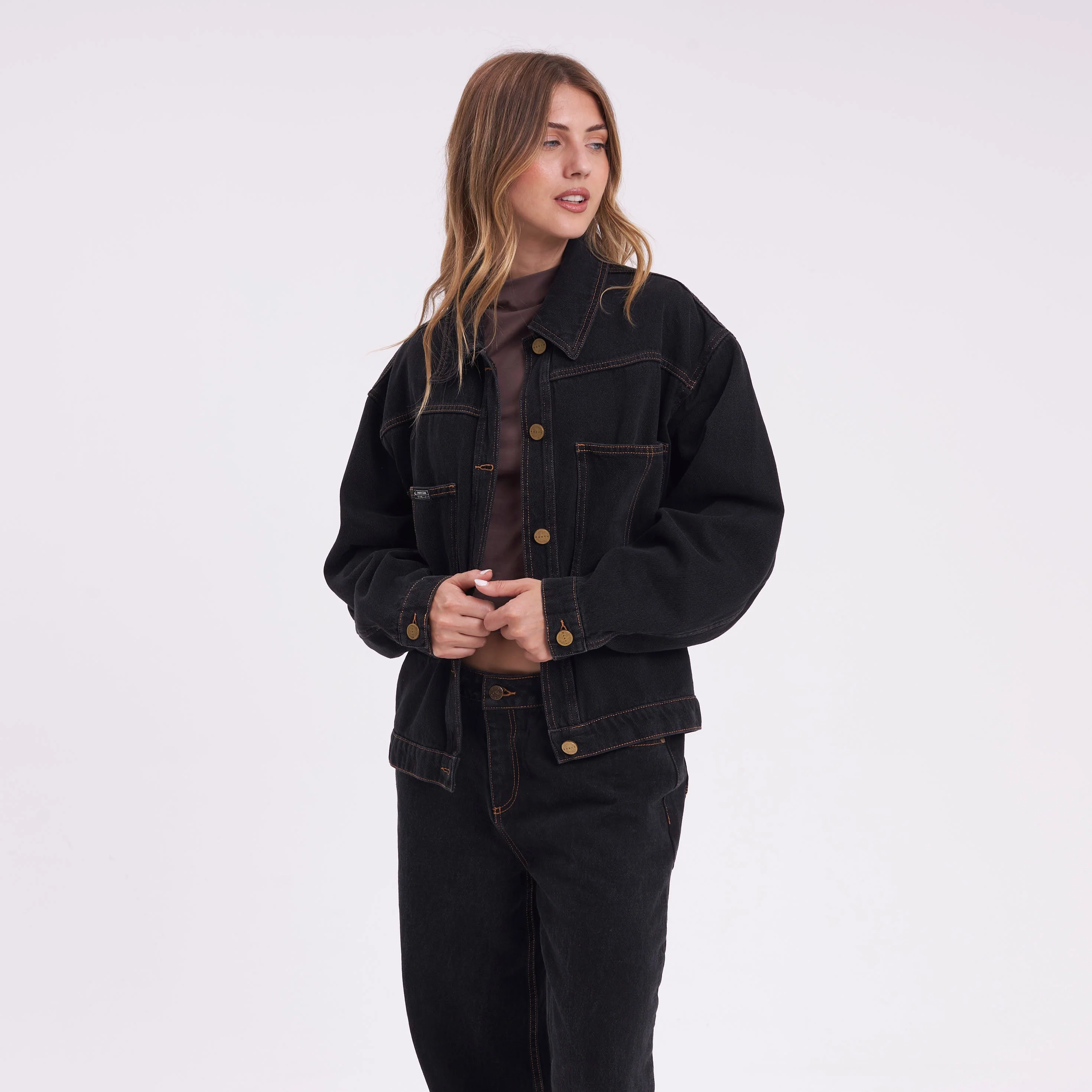 Campera Liviana Rusty Bethany Denim Jacket Black Out - Image 3