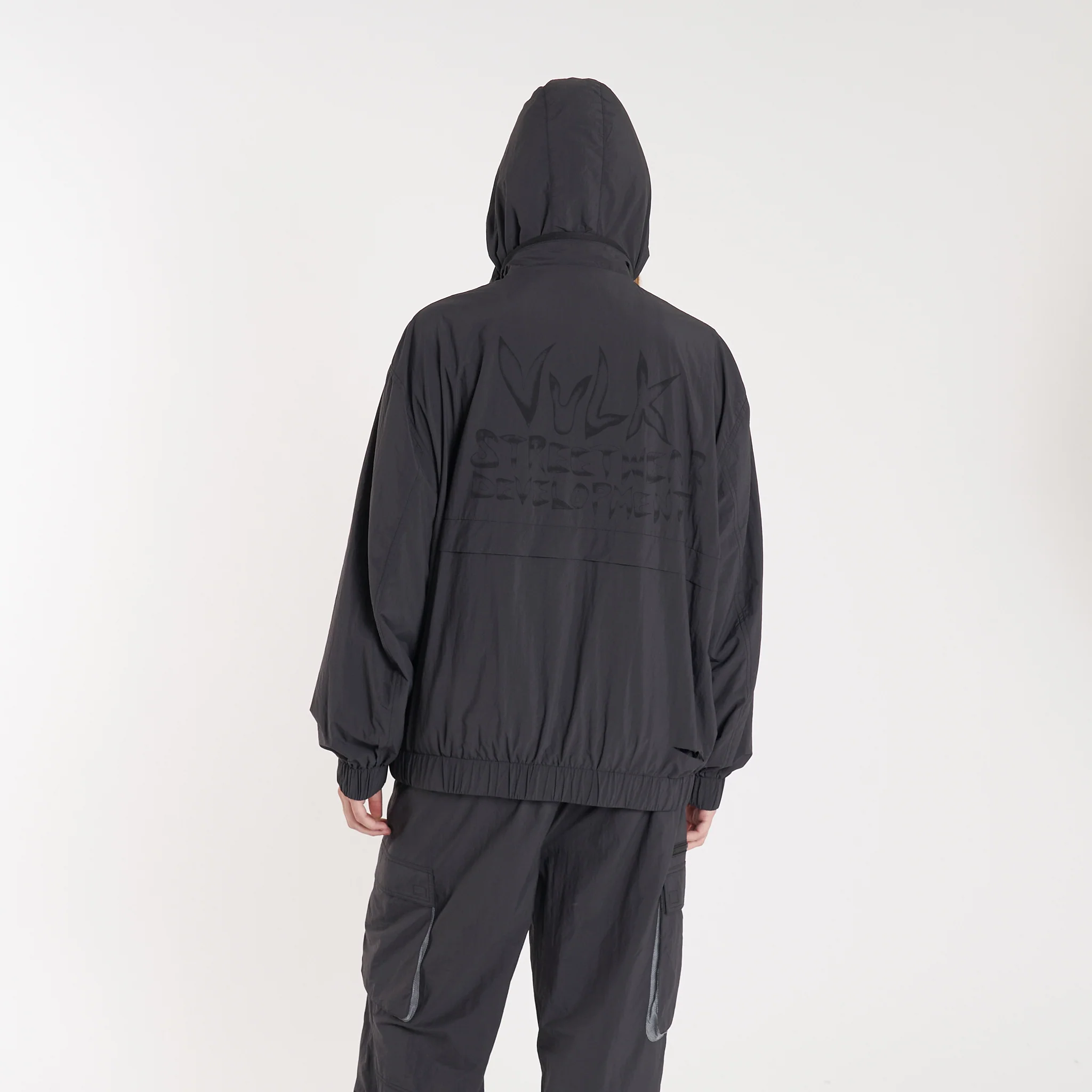 Campera Liviana Vulk Blasting Windbraker Dark Grey - Image 8