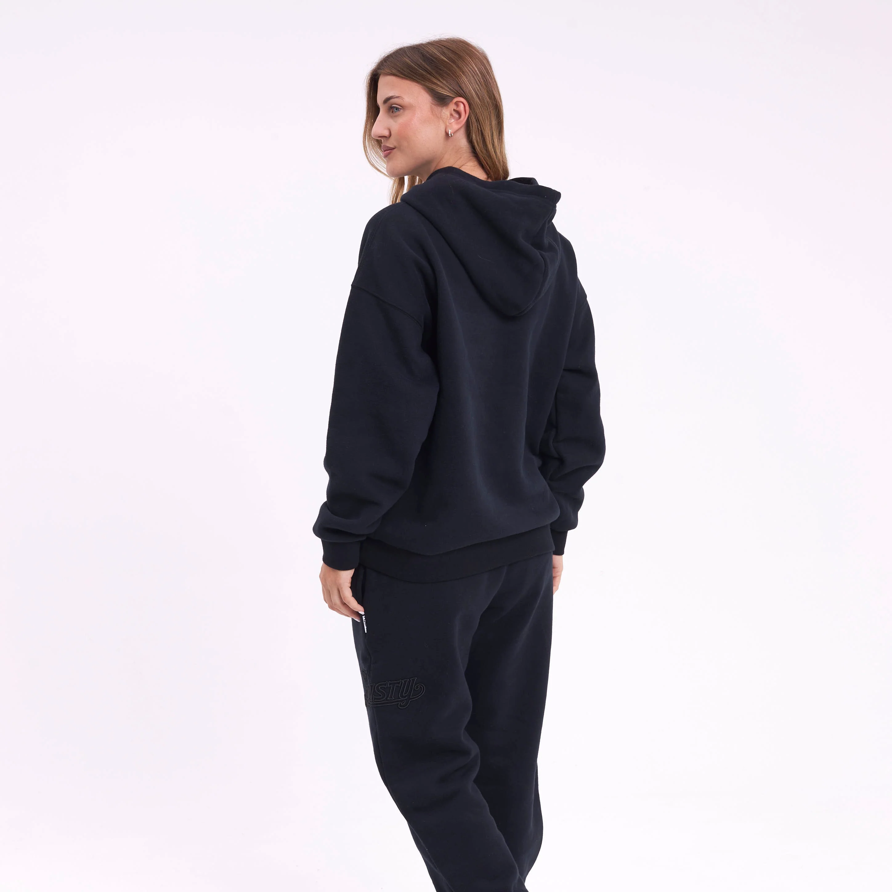 Canguro Rusty Feel Essentials Relaxed Hood Ld Black - Image 4