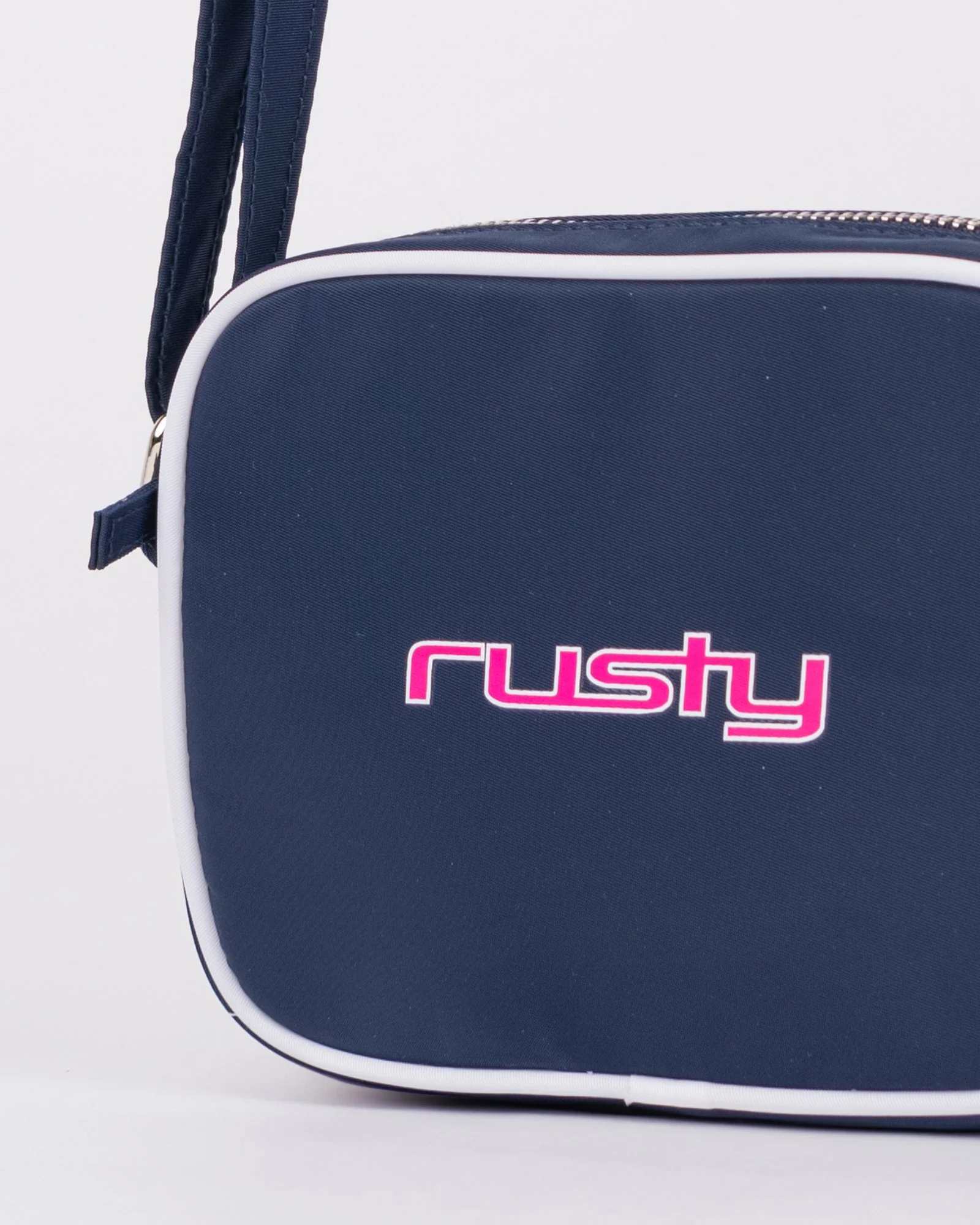 Cartera Rusty Sandy Crossbody Bag Navy Blue - Image 4