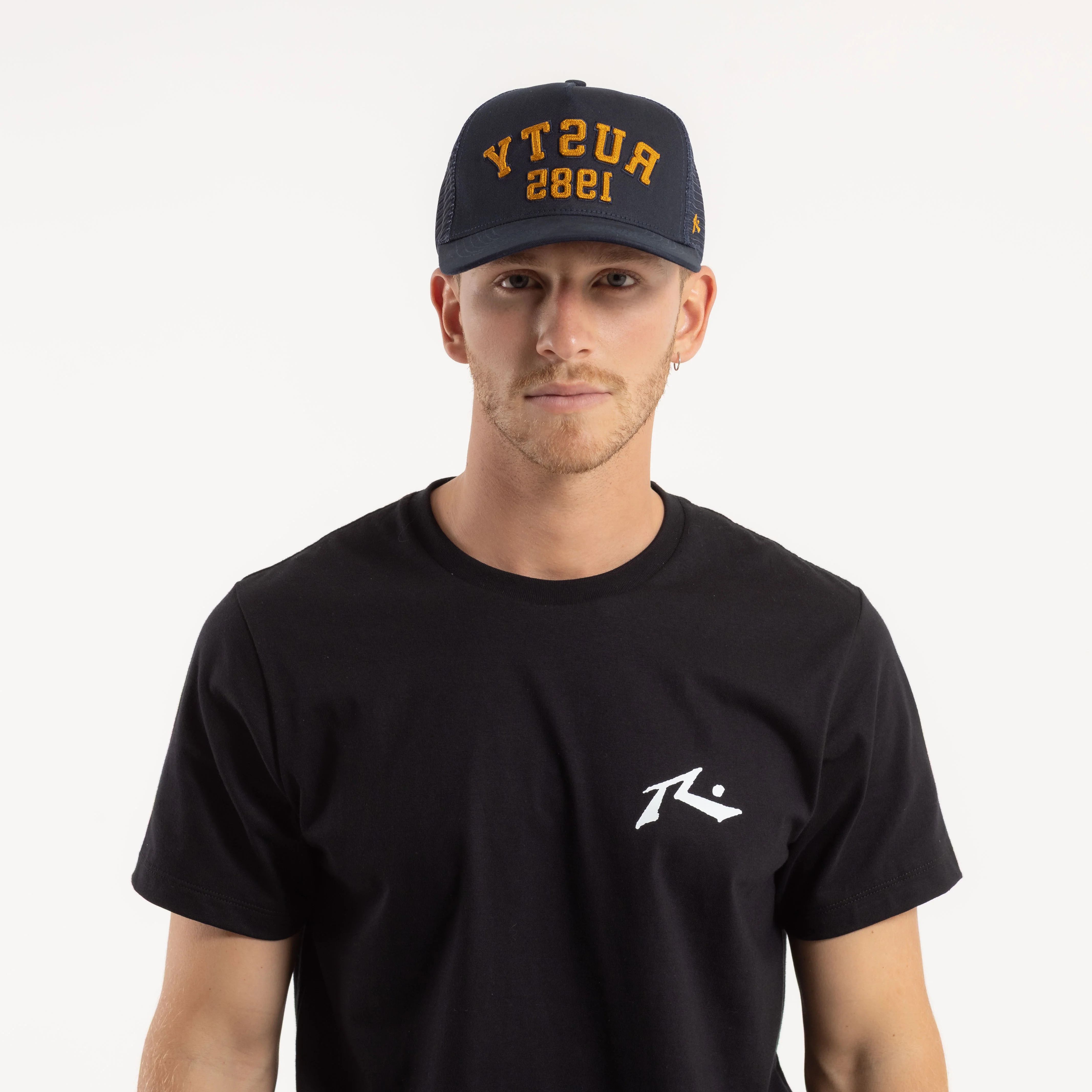 Gorra Rusty Reflection Trucker Cap Indian Ink