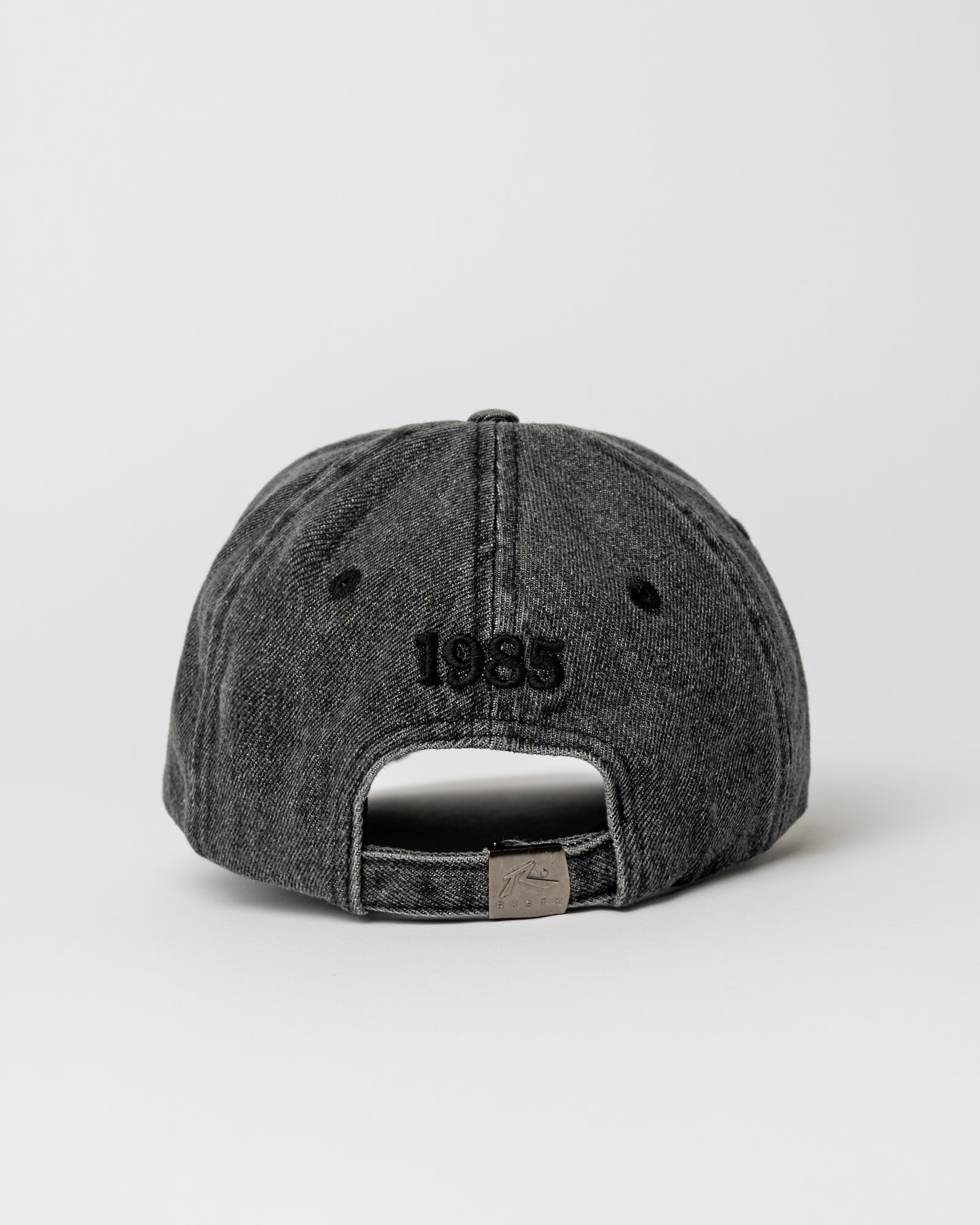 Gorra Rusty Roxanne Denim Dad Cap Washed Black - Image 4