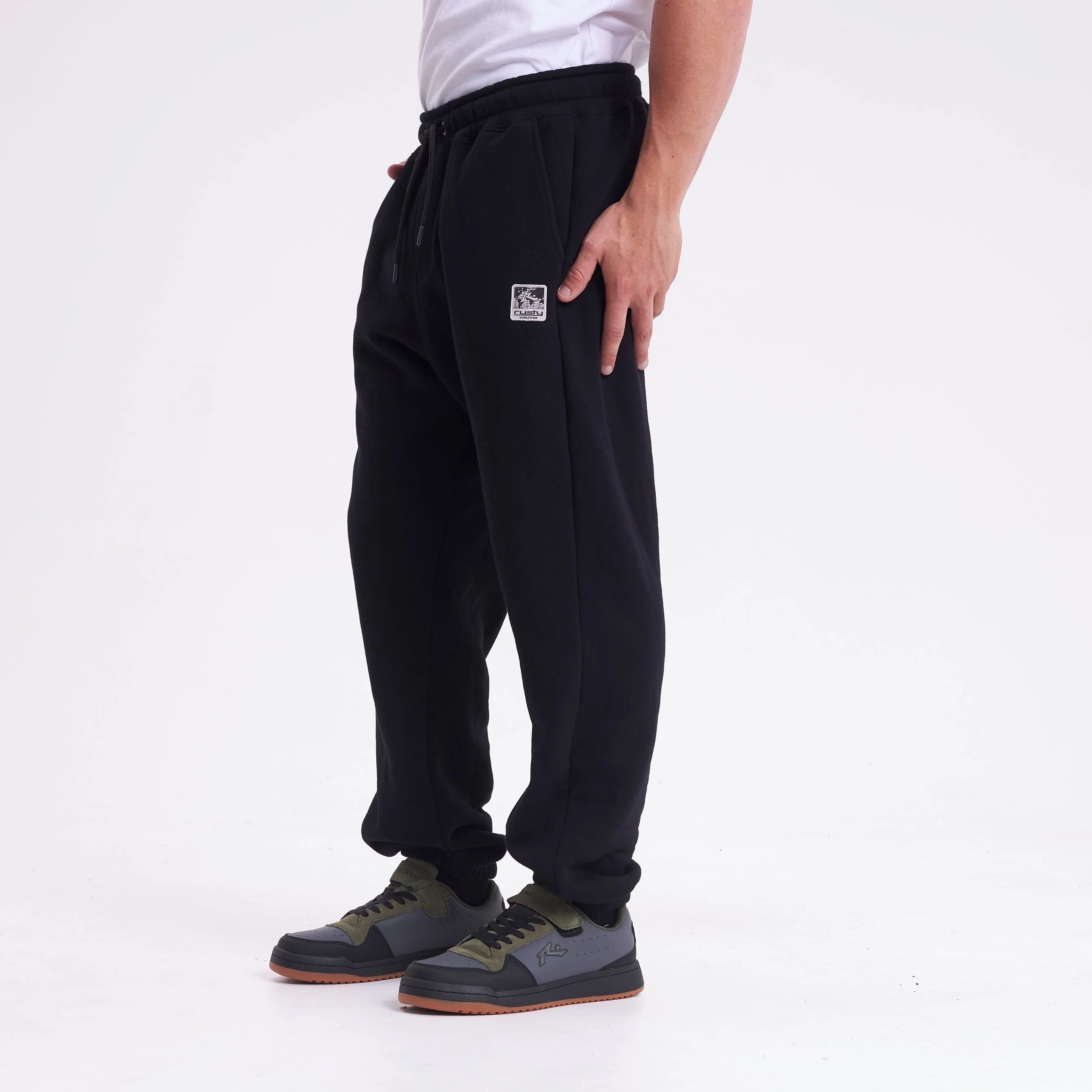 Jogging Rusty Core Division Serie 2 Trackpant Black - Image 3