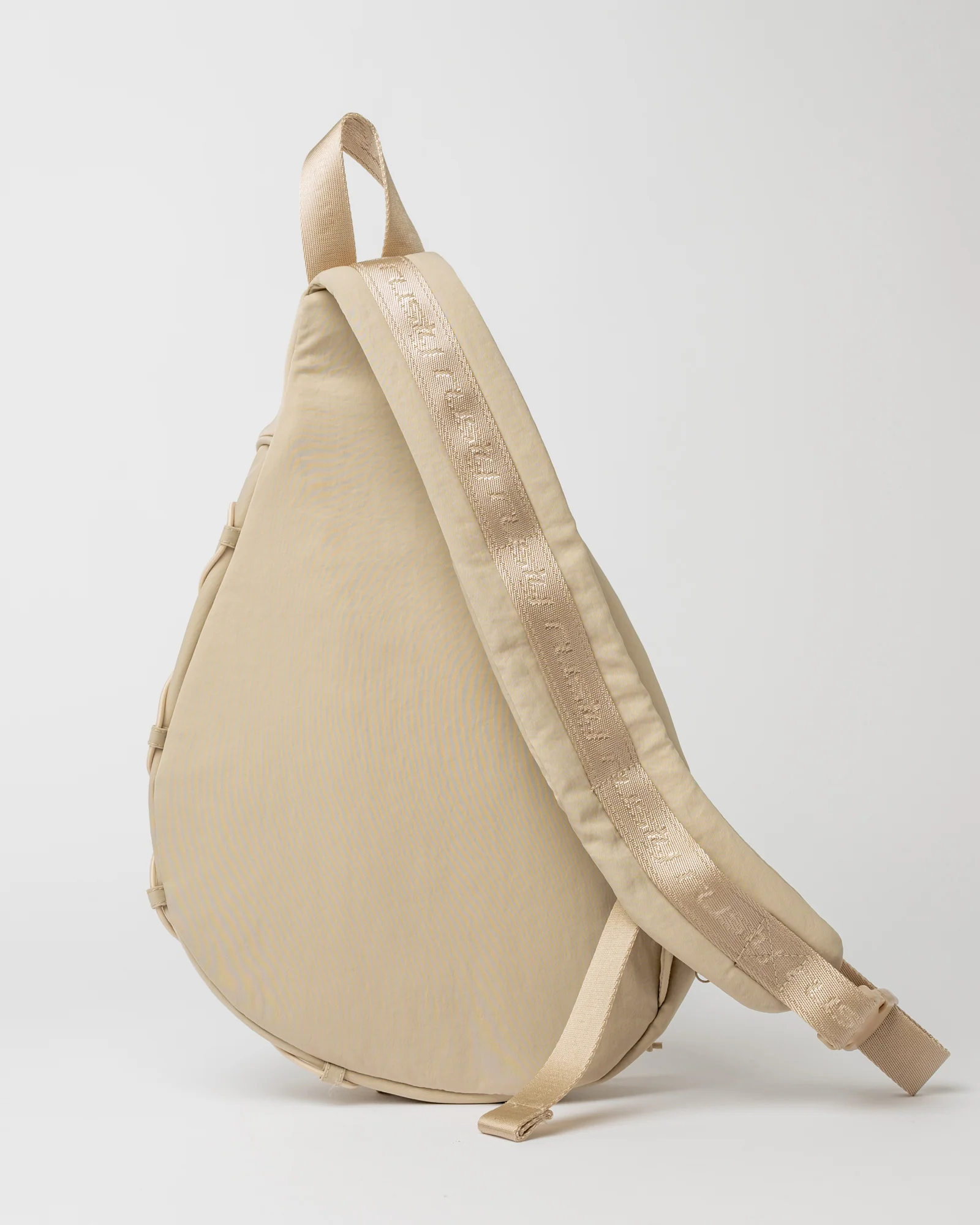Mochila Rusty Free Run Nylon Sling Backpack Oatmeal - Image 2