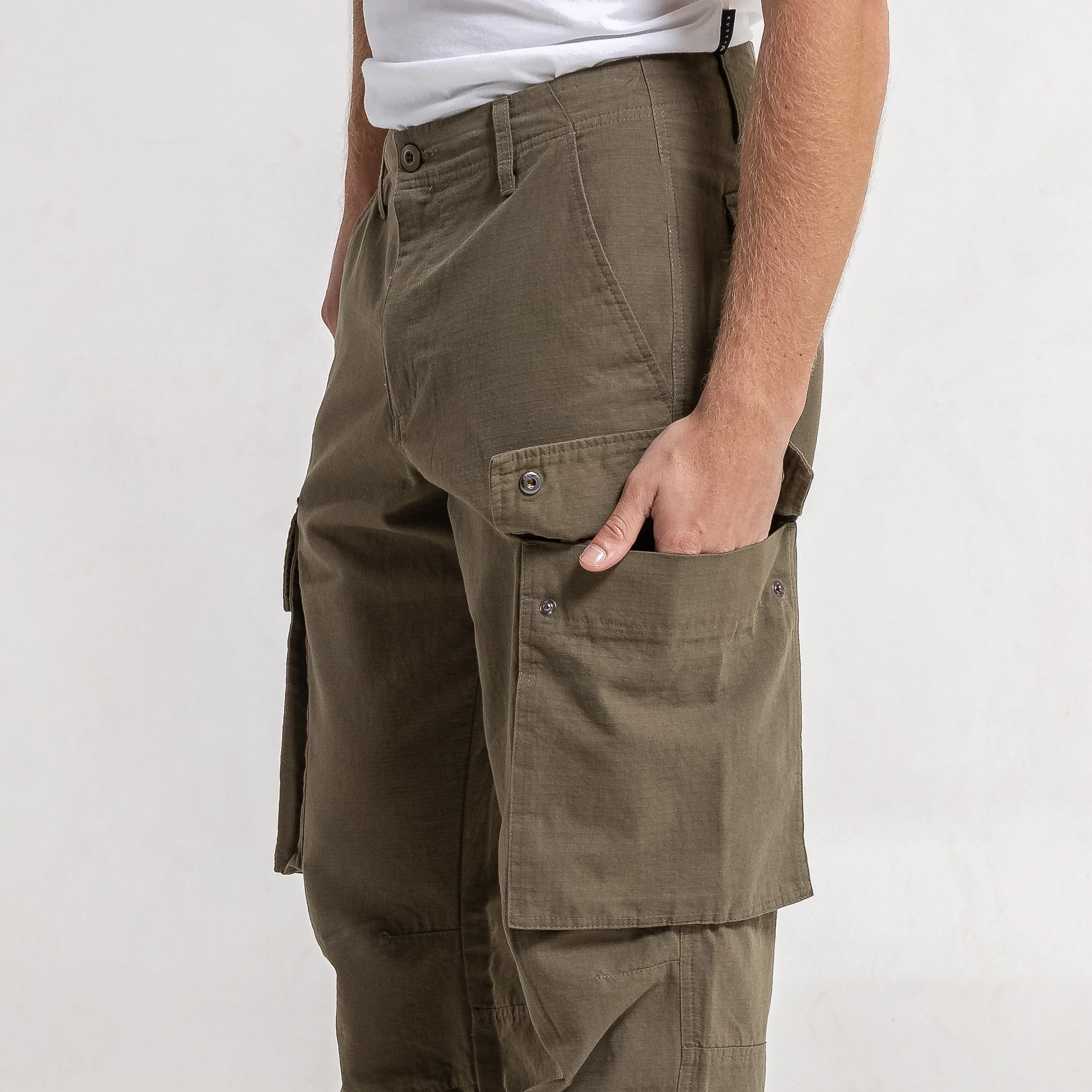 Pantalon Rusty Jonestown Twill Cargo Pant Big Army - Image 2