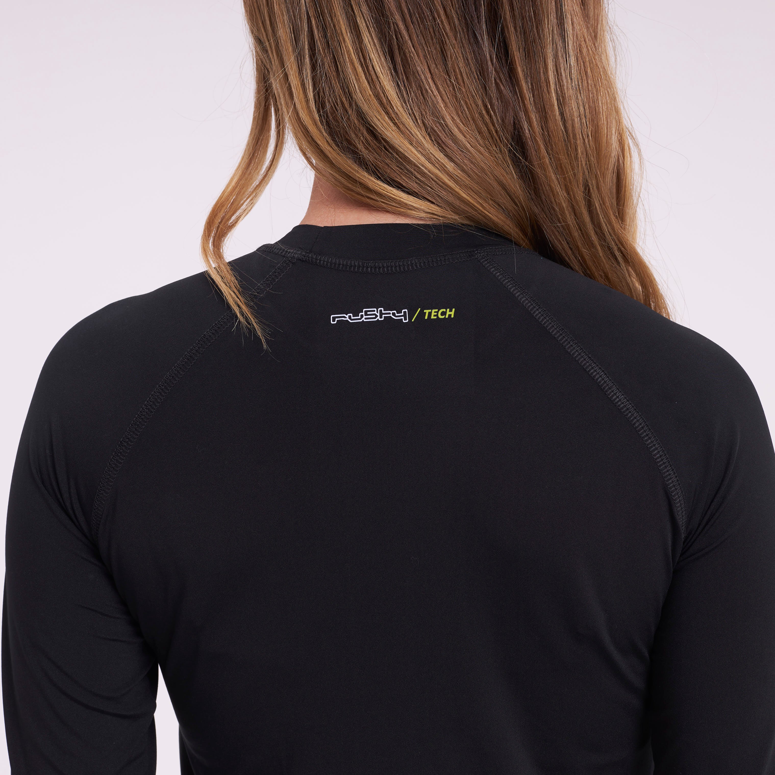 Remera Térmica Rusty Sense Base Layer Top Ld Black - Image 8