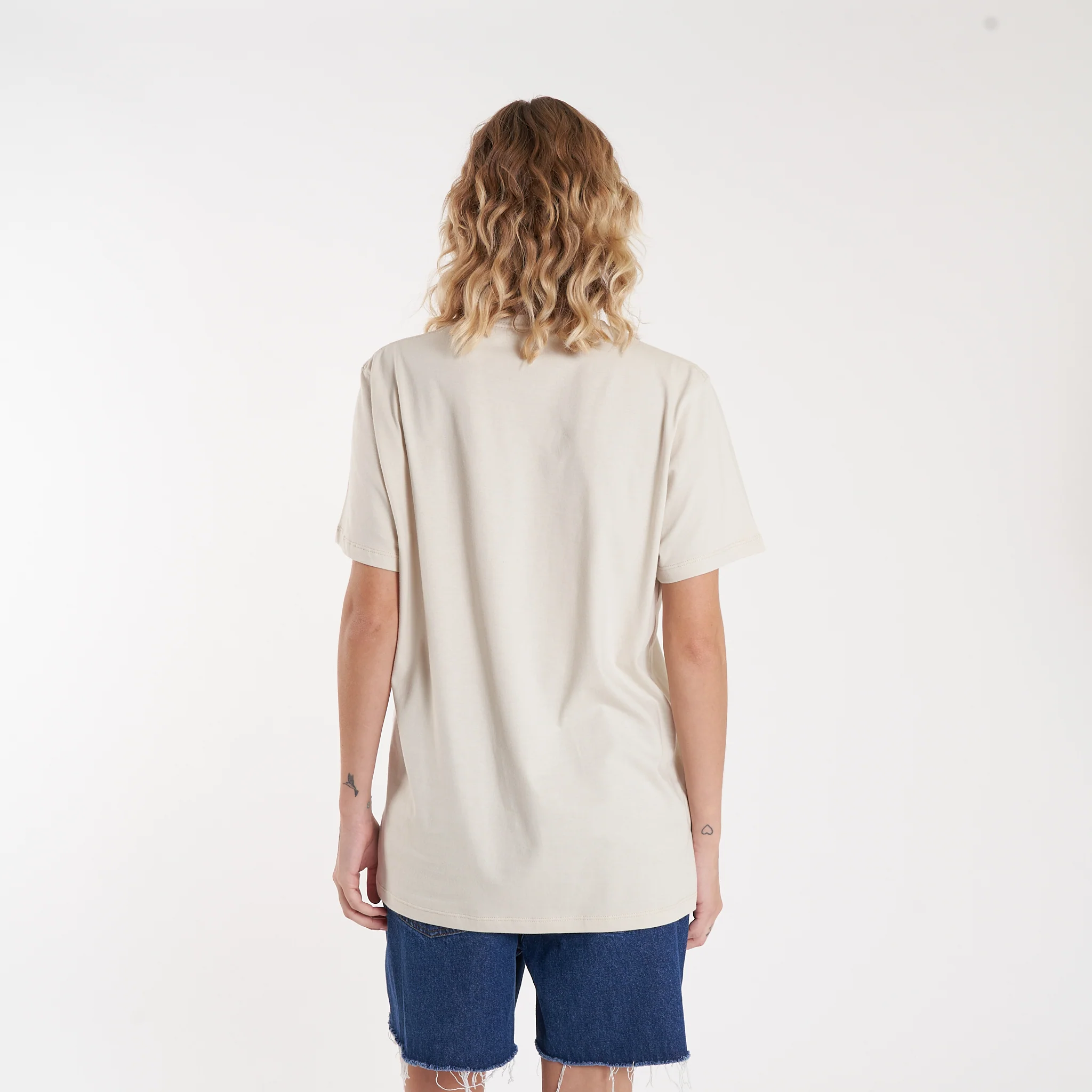 Remera Mc Vulk Palmer Tee Cream - Image 8