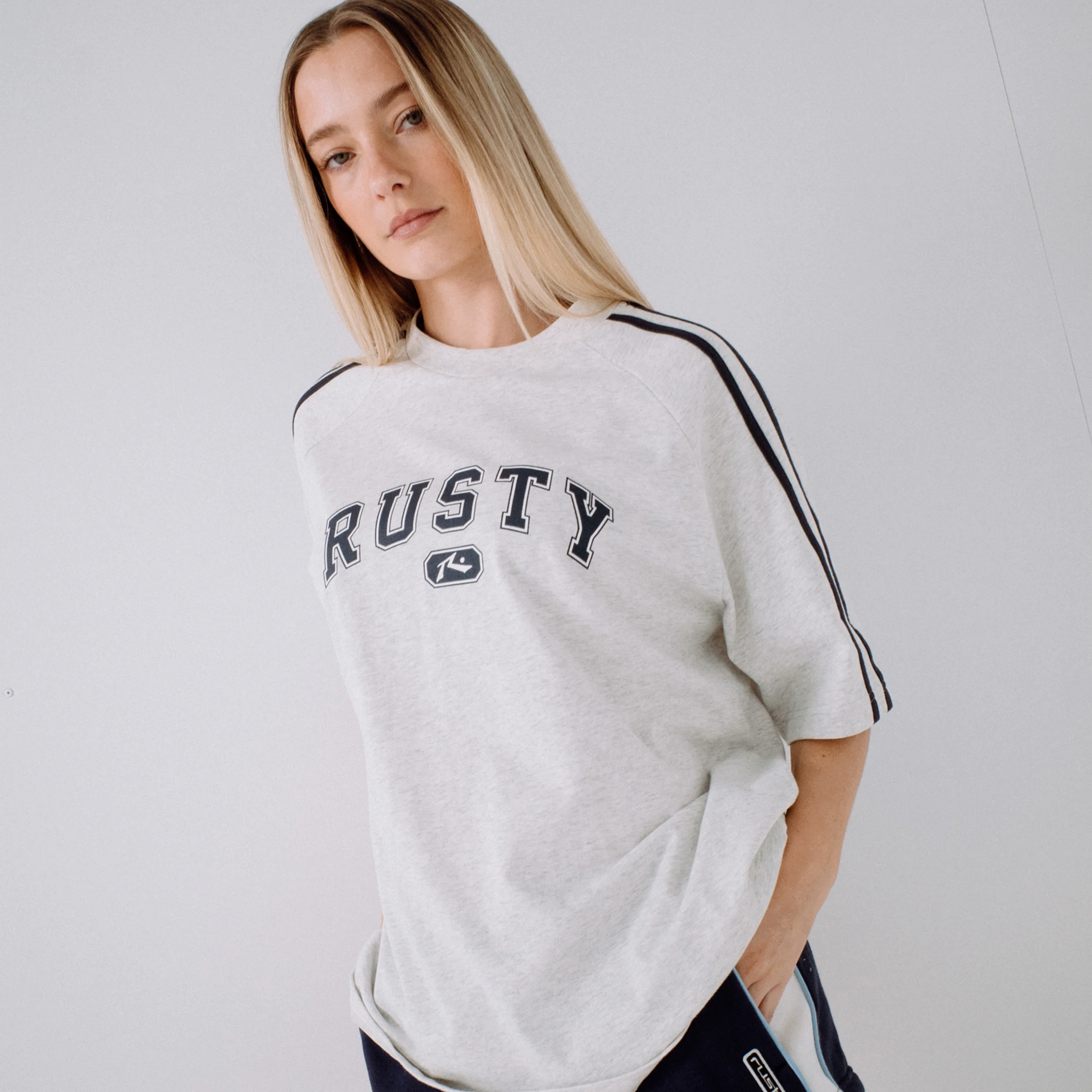 Remera Mc Rusty All Saint Collegiate Oversize Tee Ld Grey Marle