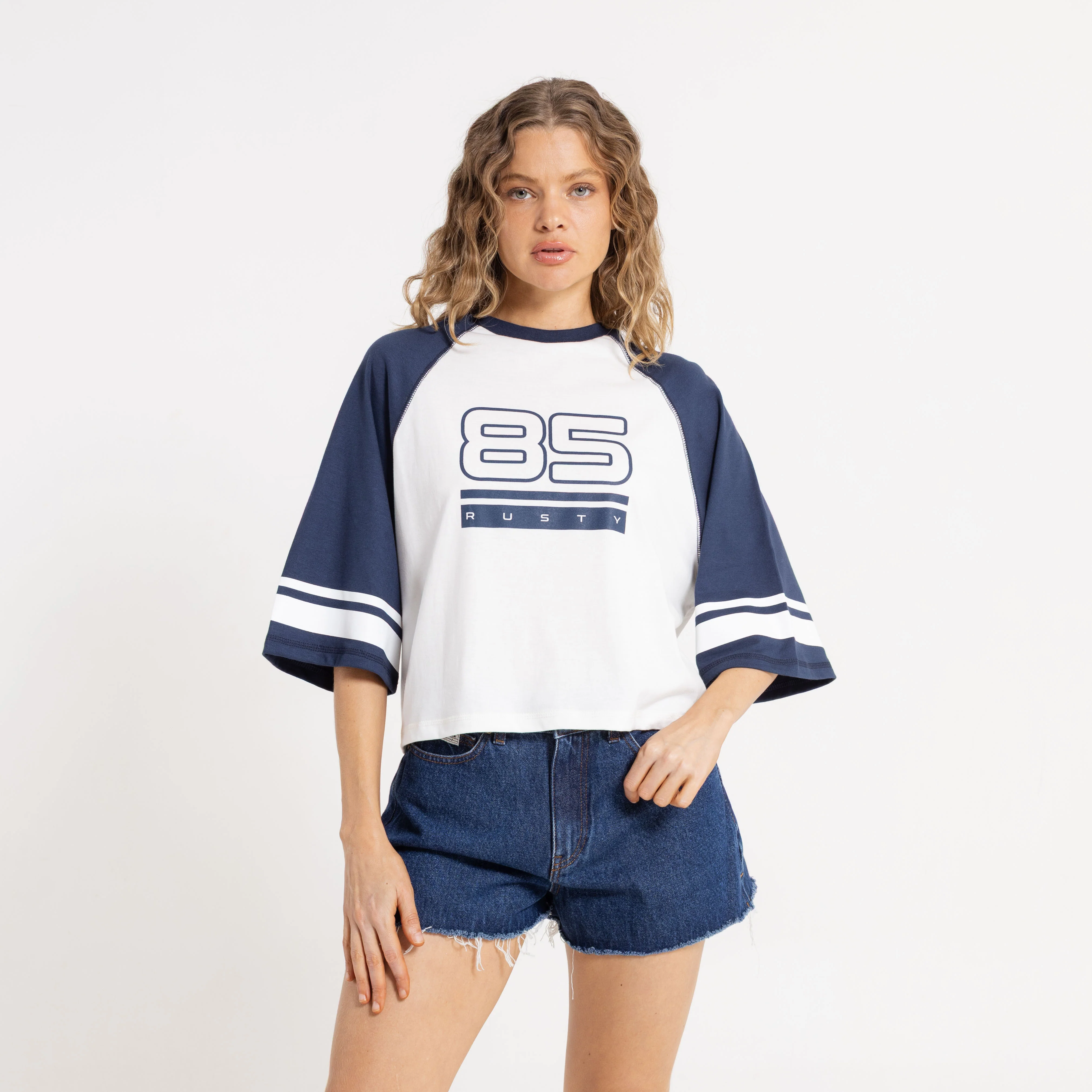 Remera Mc Rusty Girls Surf 85 Boxy Tee Ld Navy - Image 4