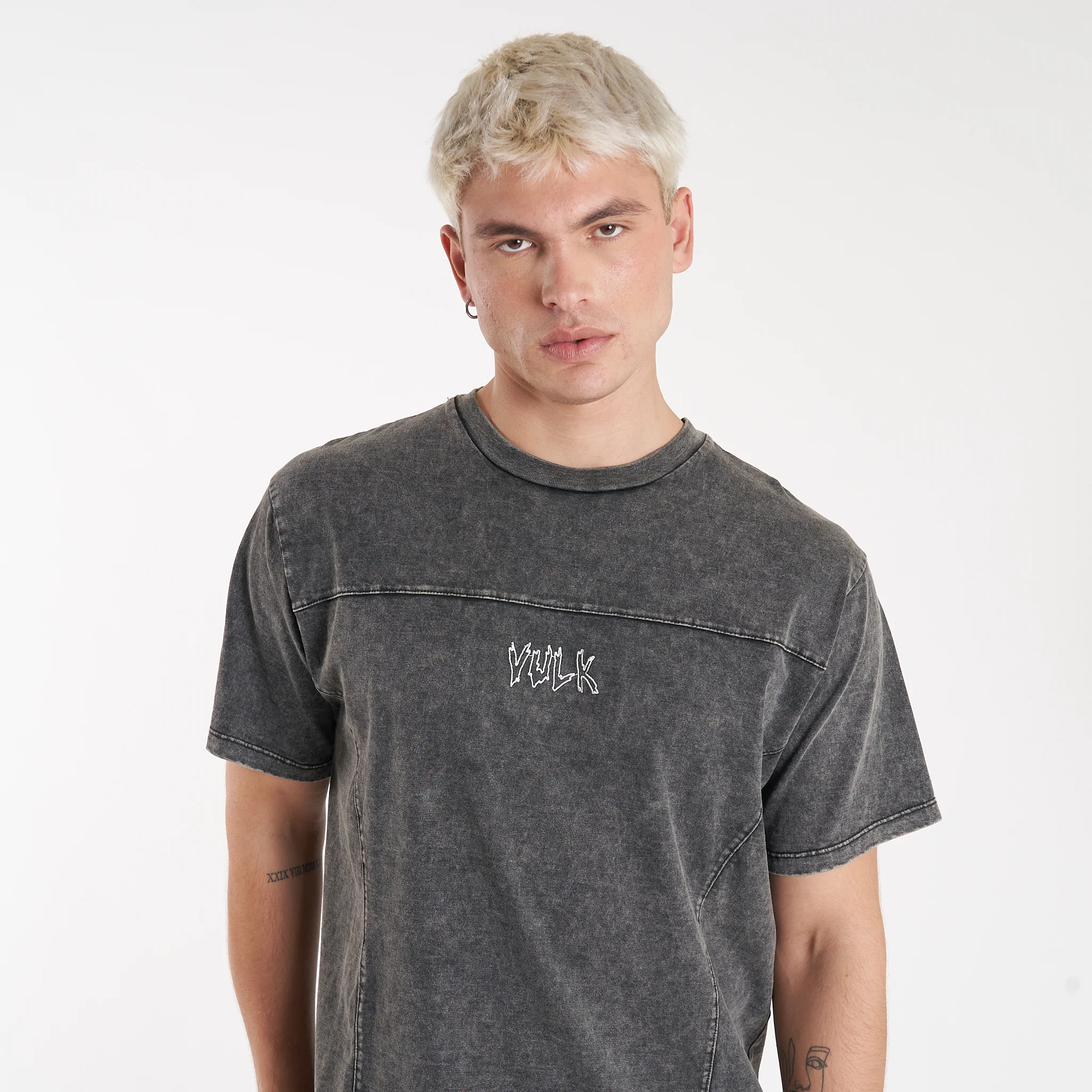 Remera Mc Vulk Never Tee Off Black - Image 4
