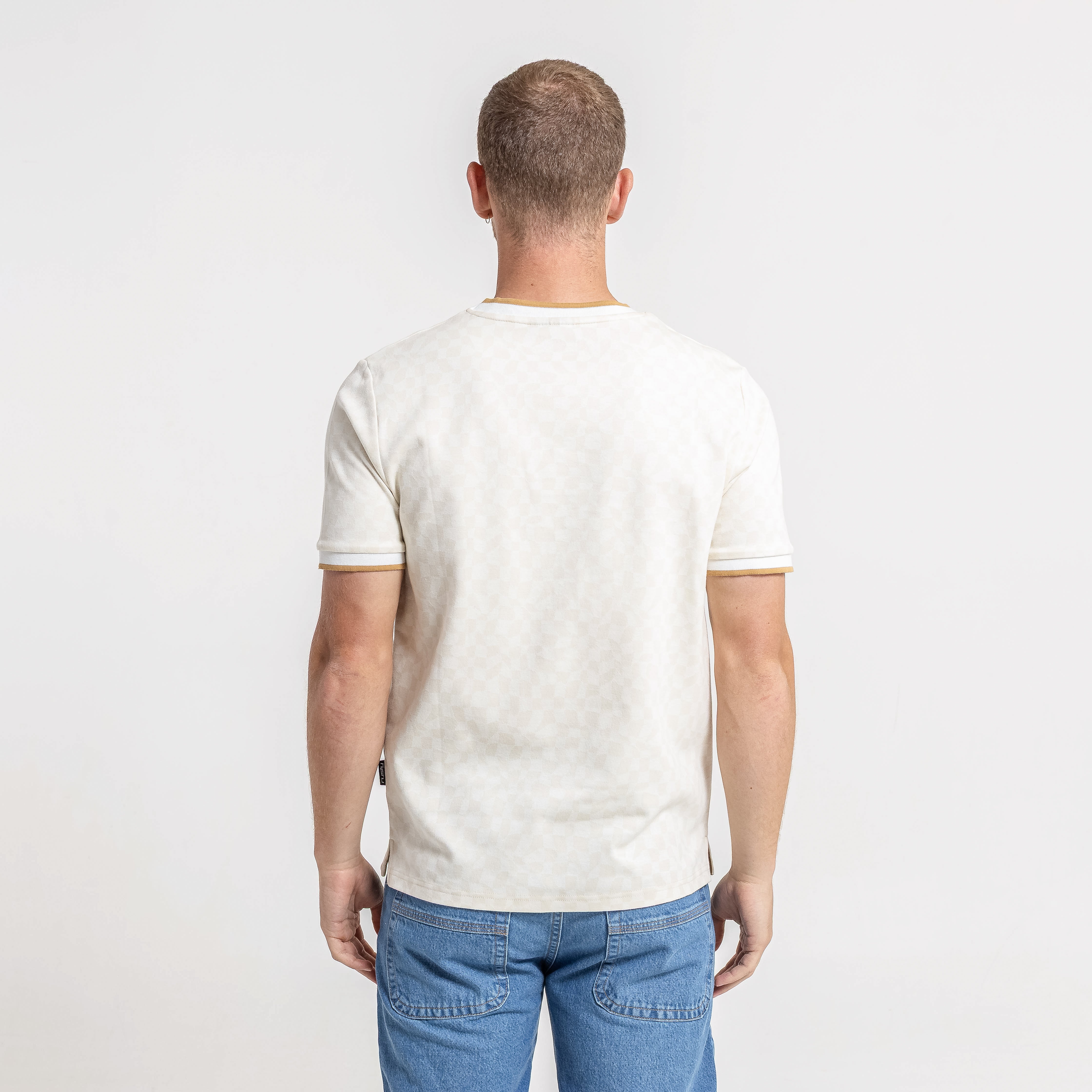 Remera Mc Rusty Leash Tee Off White - Image 4