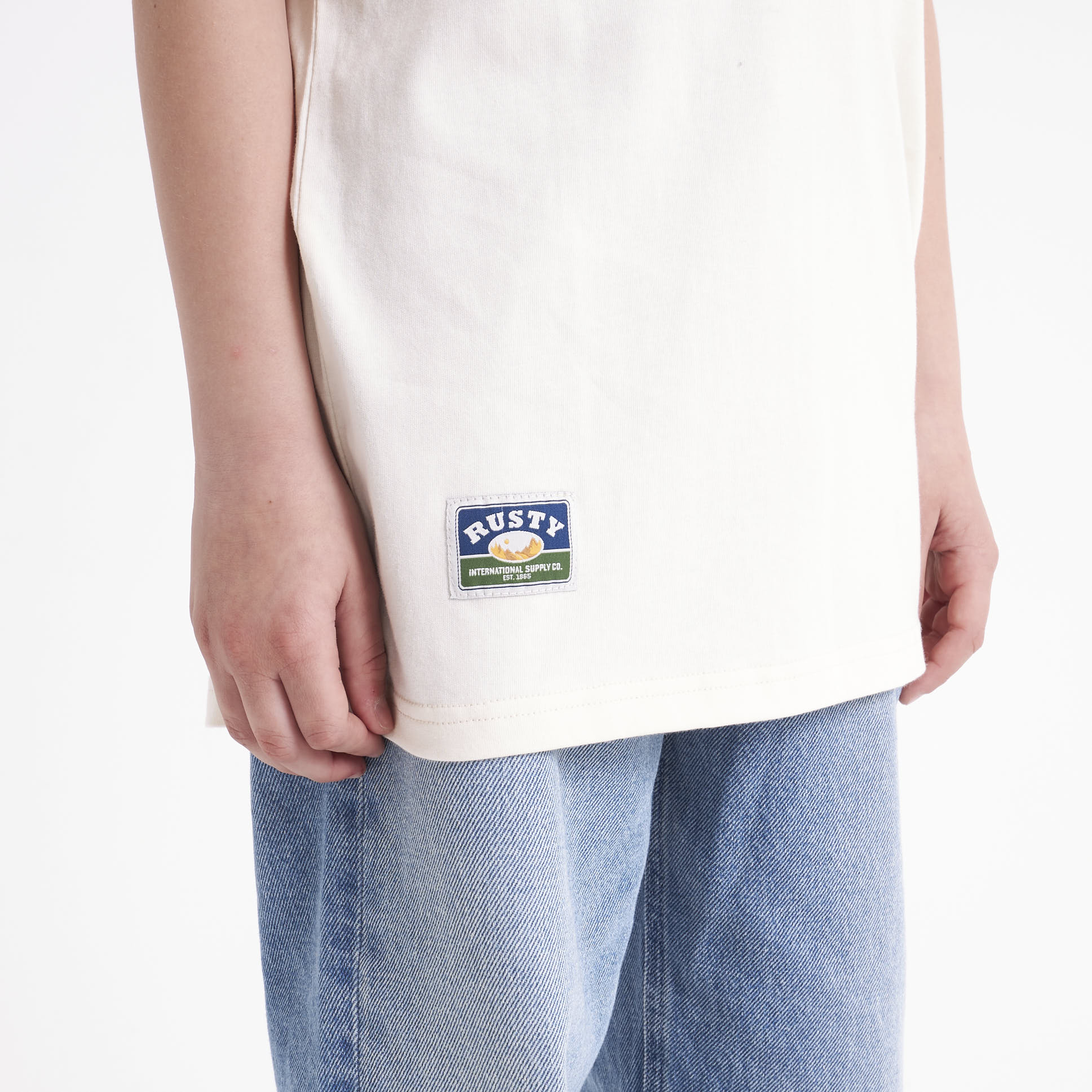 Remera Mc Rusty Lungud Tee Jr* Off White - Image 4