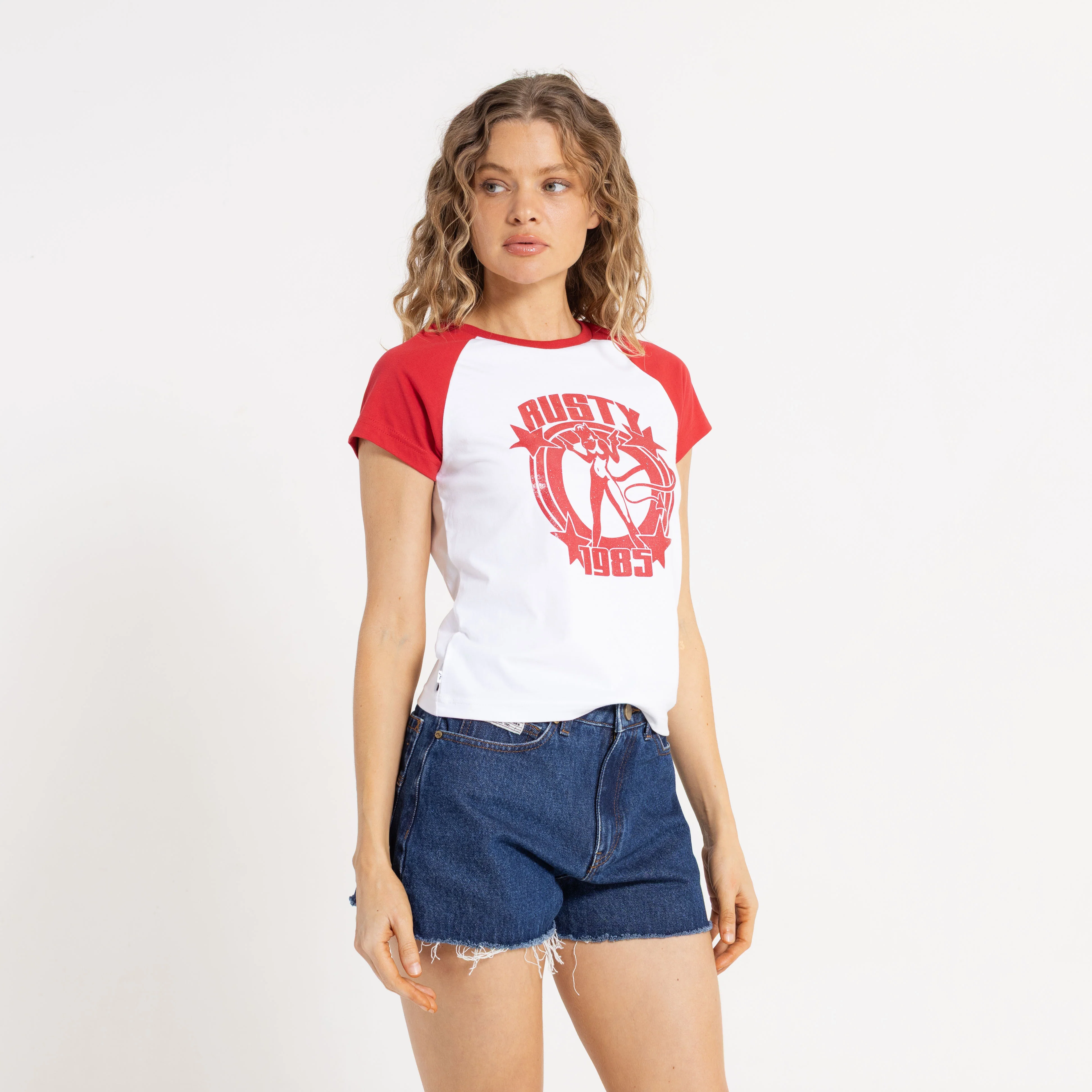 Remera Mc Rusty Daring Devil Cap Sleeve Baby Tee Ld White - Image 2