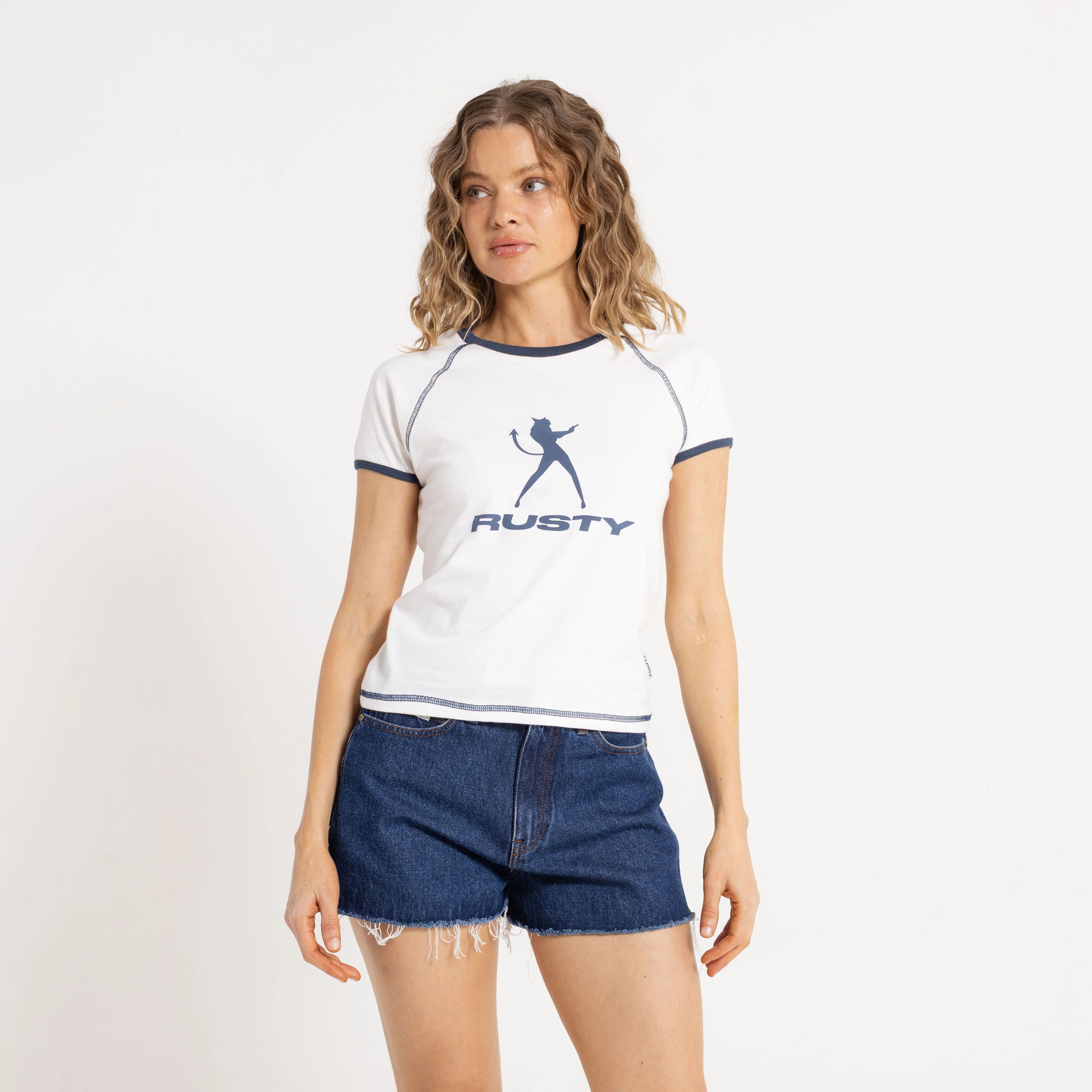 Remera Mc Rusty Delphie Devil Ringer Baby Tee Ld White - Image 2