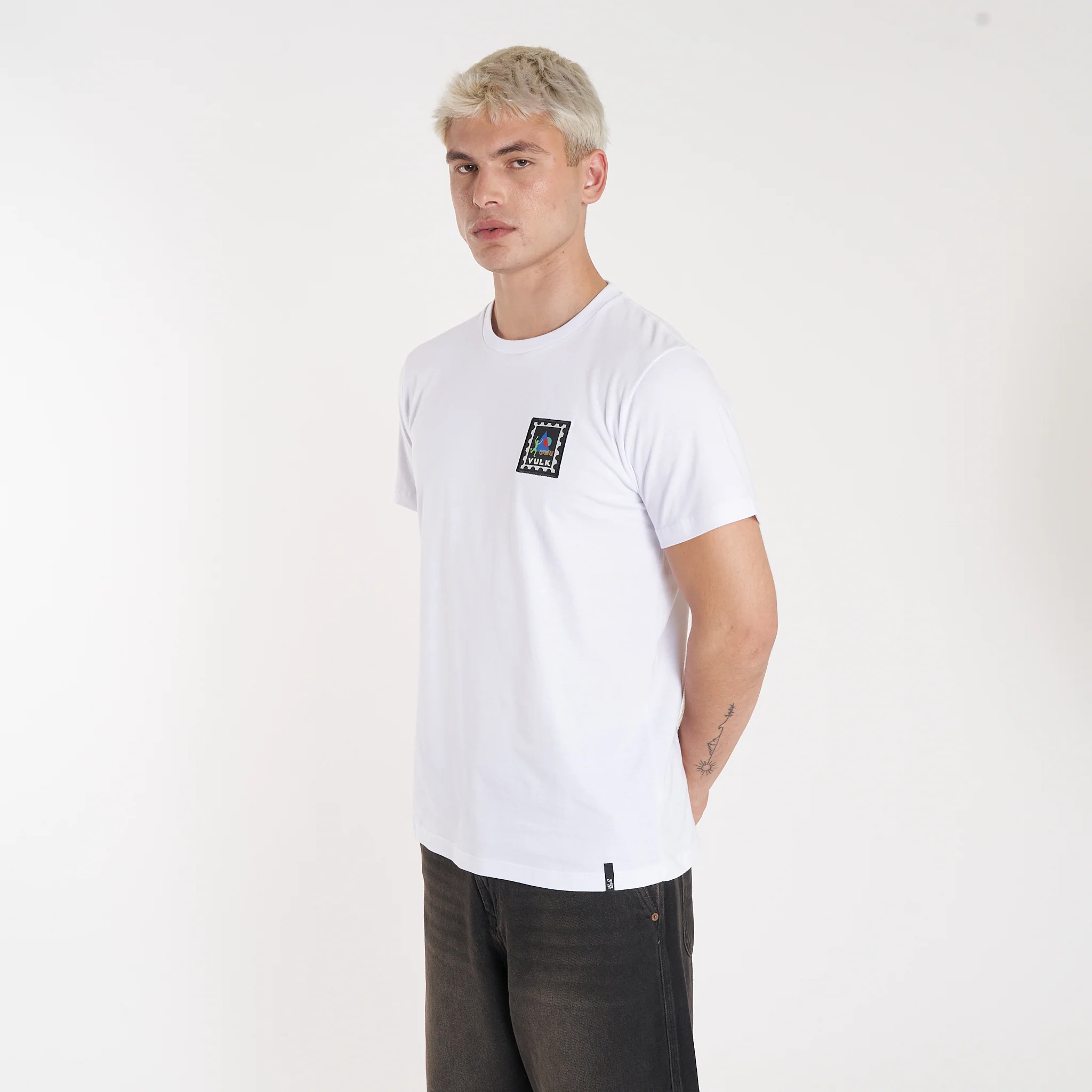 Remera Mc Vulk Traveler Tee White - Image 6