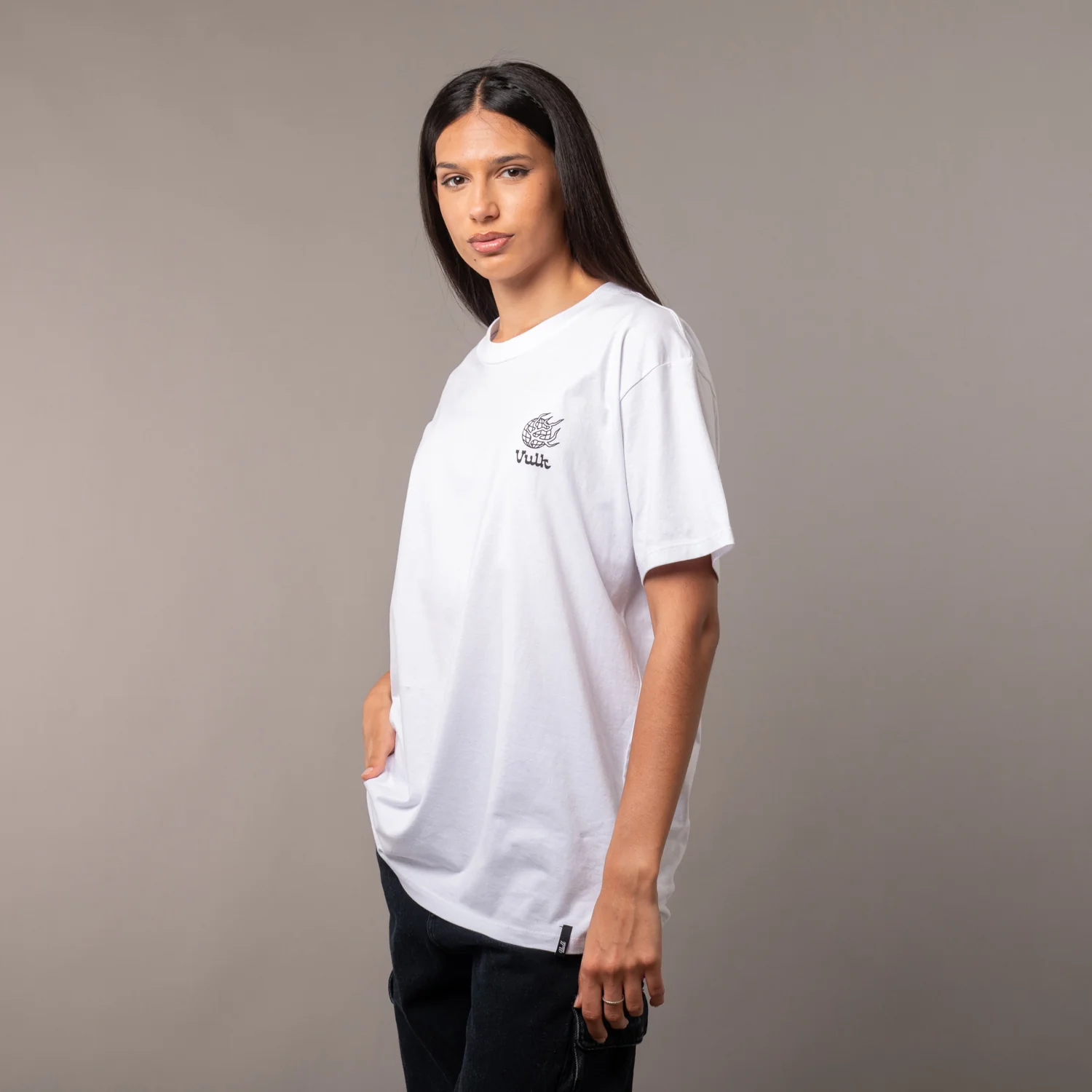 Remera Vulk World White - Image 5