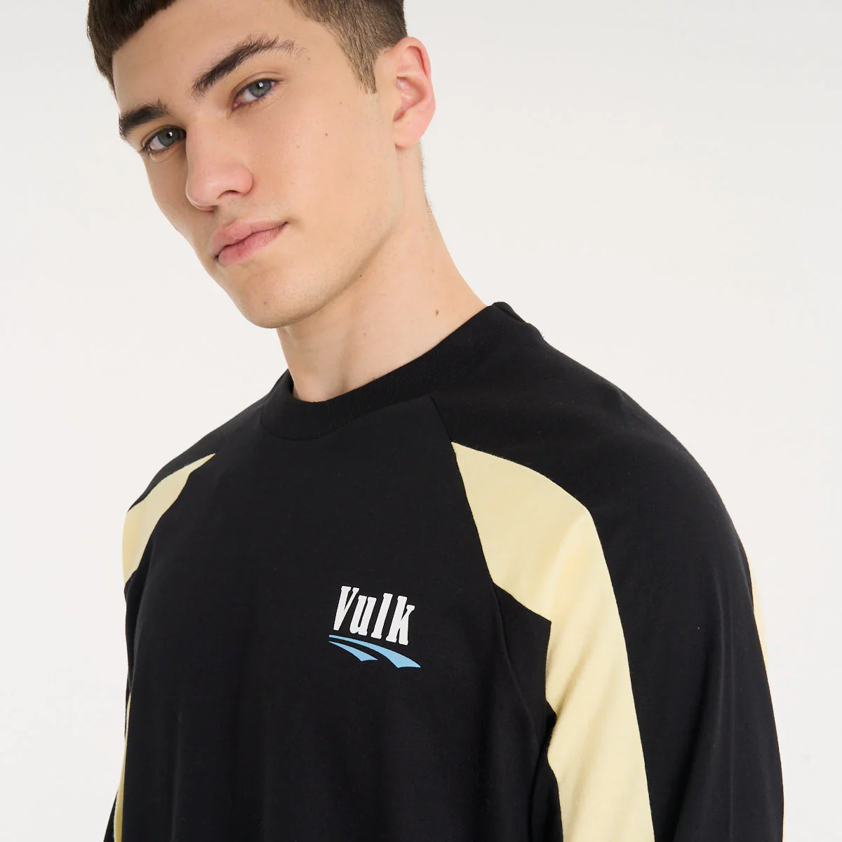 Remera Ml Vulk Soccer L/S Tee Black - Image 4