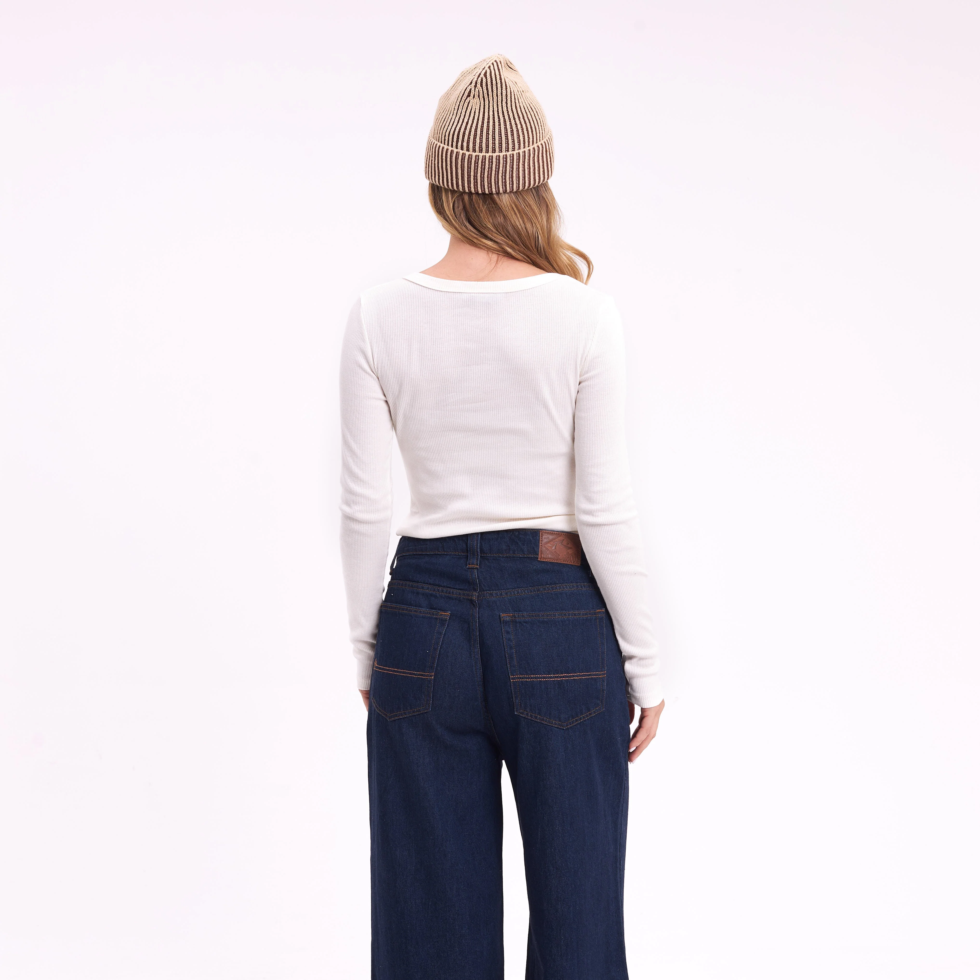 Remera Ml Rusty Essentials Fitted Ls Tee Off White - Image 3