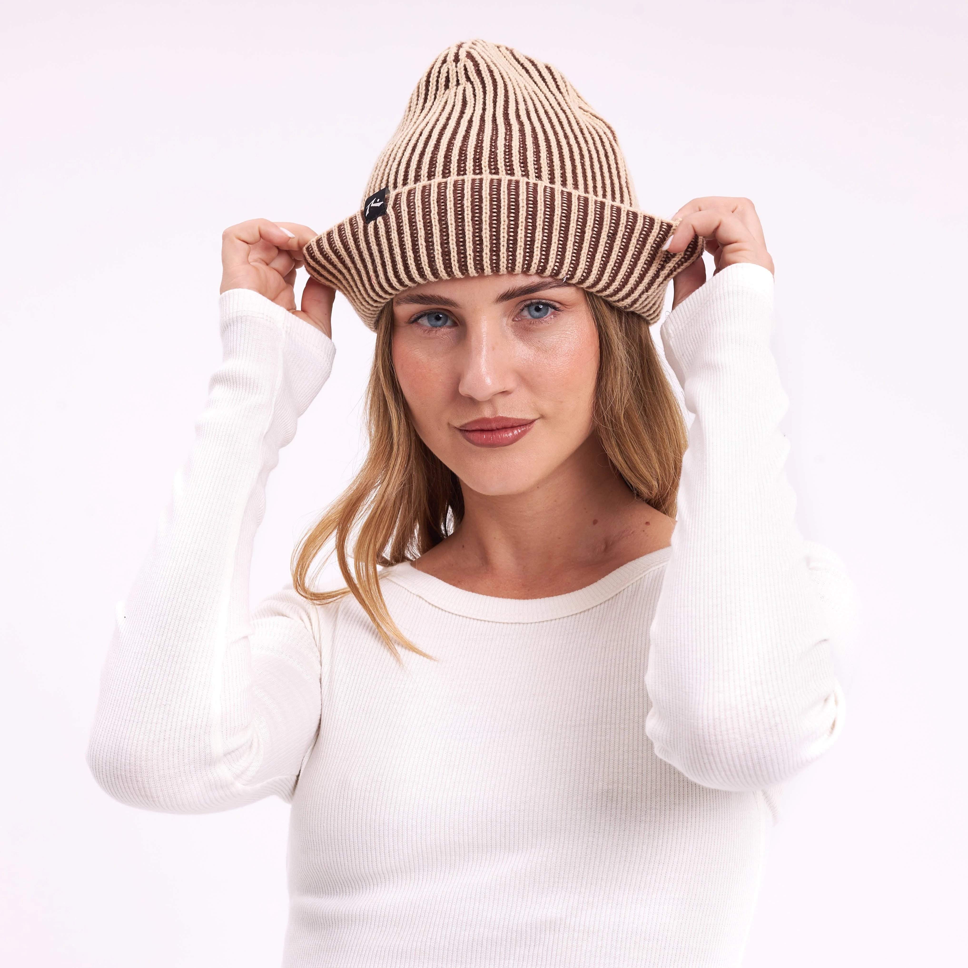 Remera Ml Rusty Essentials Fitted Ls Tee Off White - Image 4